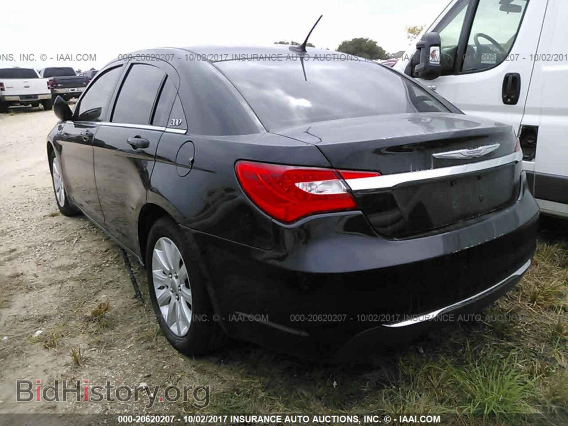 2014 Chrysler 200 - VIN: 1C3CCBBB4EN136824 - Photo 3