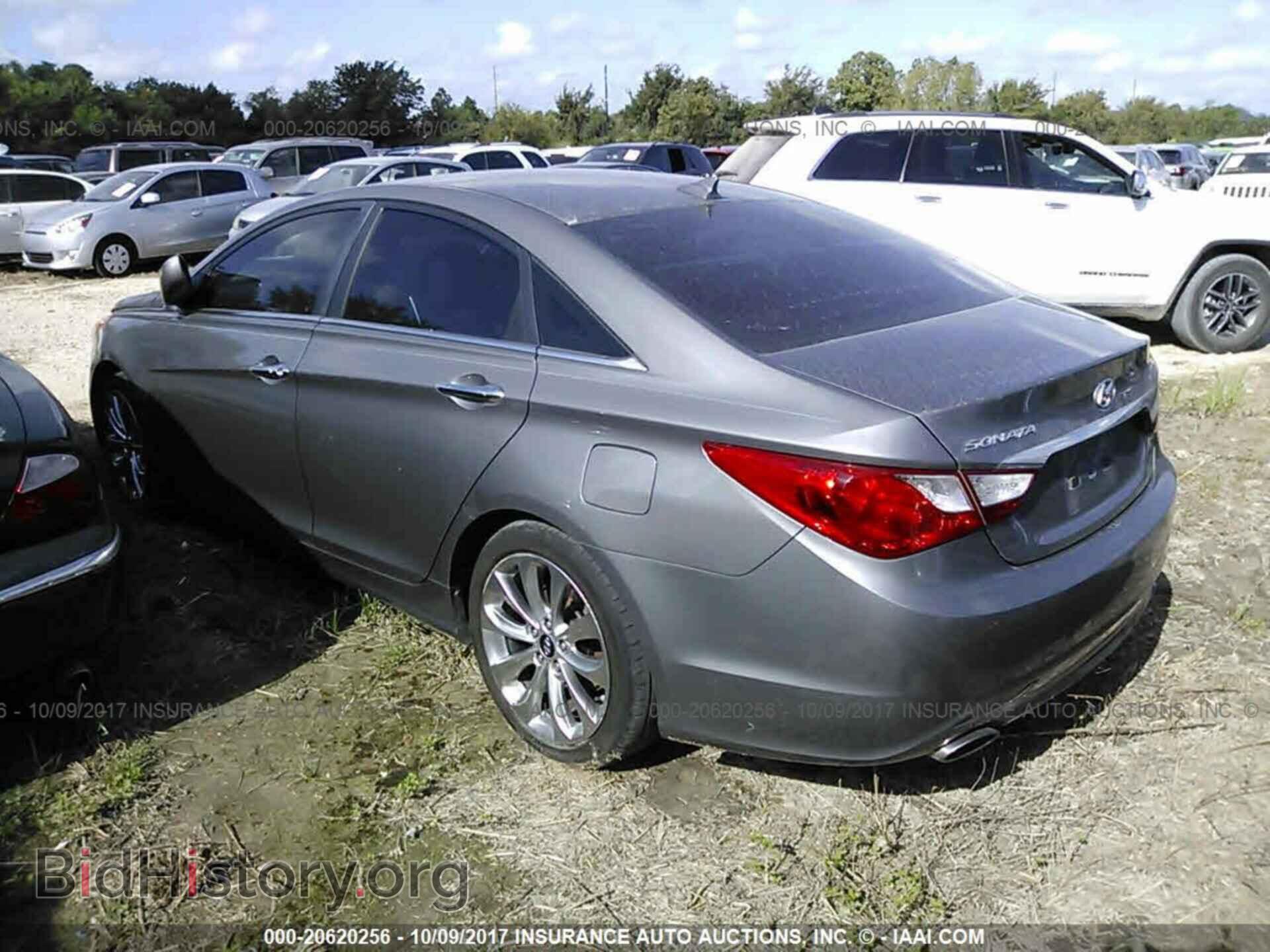 2012 Hyundai Sonata - VIN: 5NPEC4AC7CH482941 - Фото 3