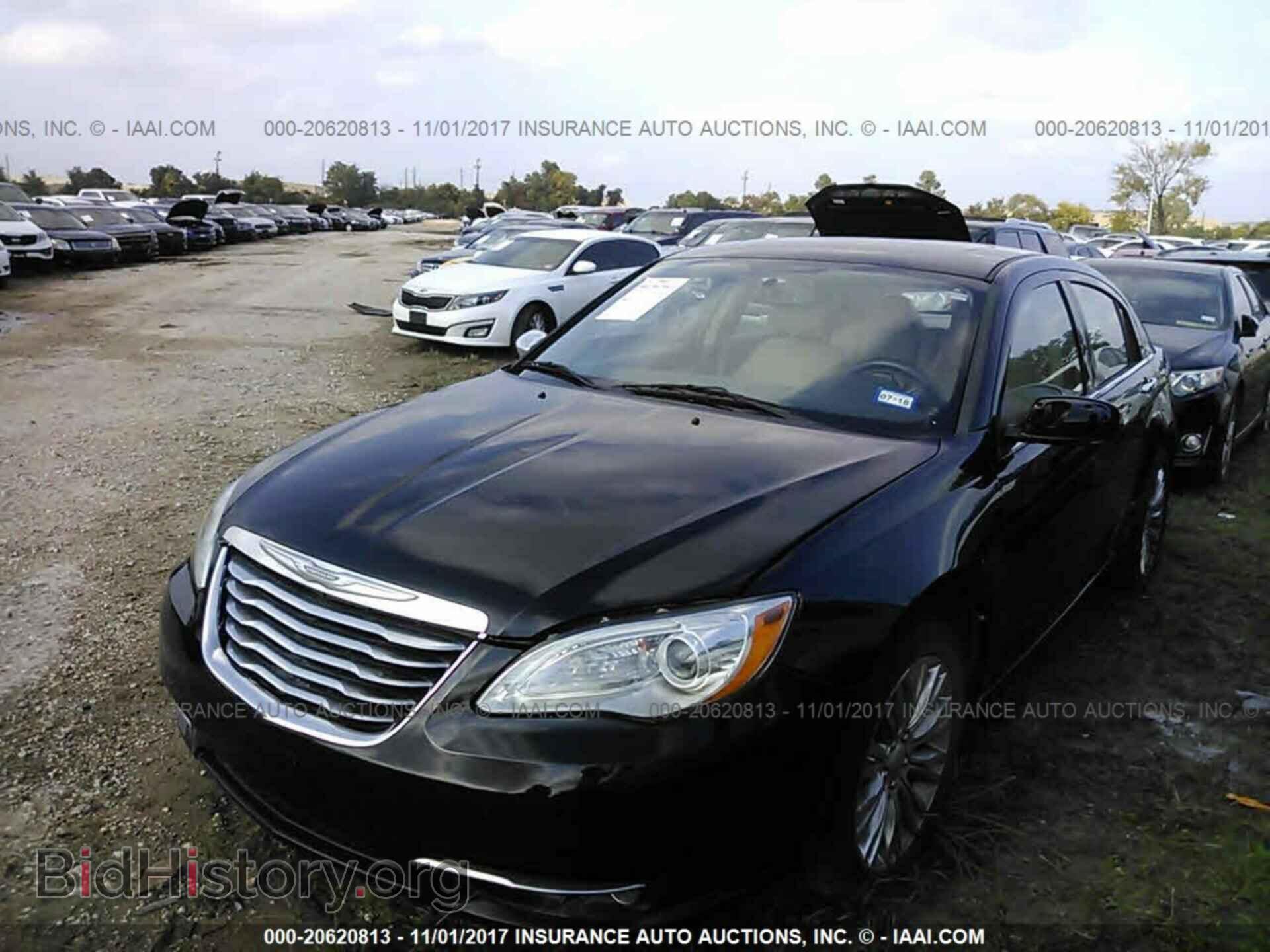 2013 Chrysler 200 - VIN: 1C3CCBCG4DN503262 - Photo 2
