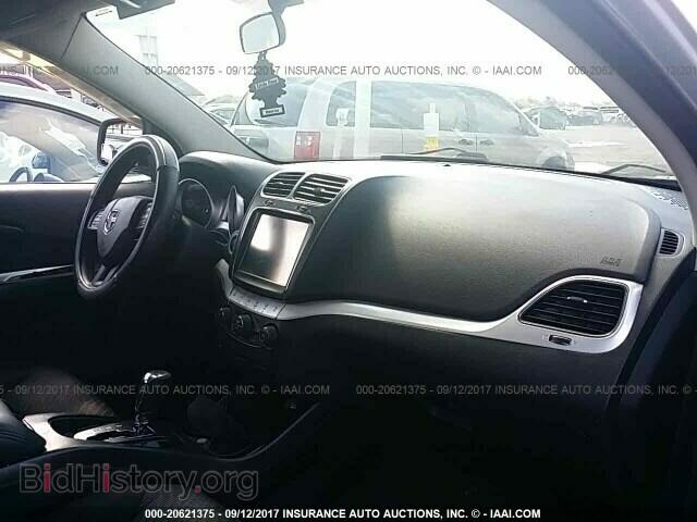 2011 Dodge Journey - VIN: 3D4PG1FG5BT500491 - Photo 5