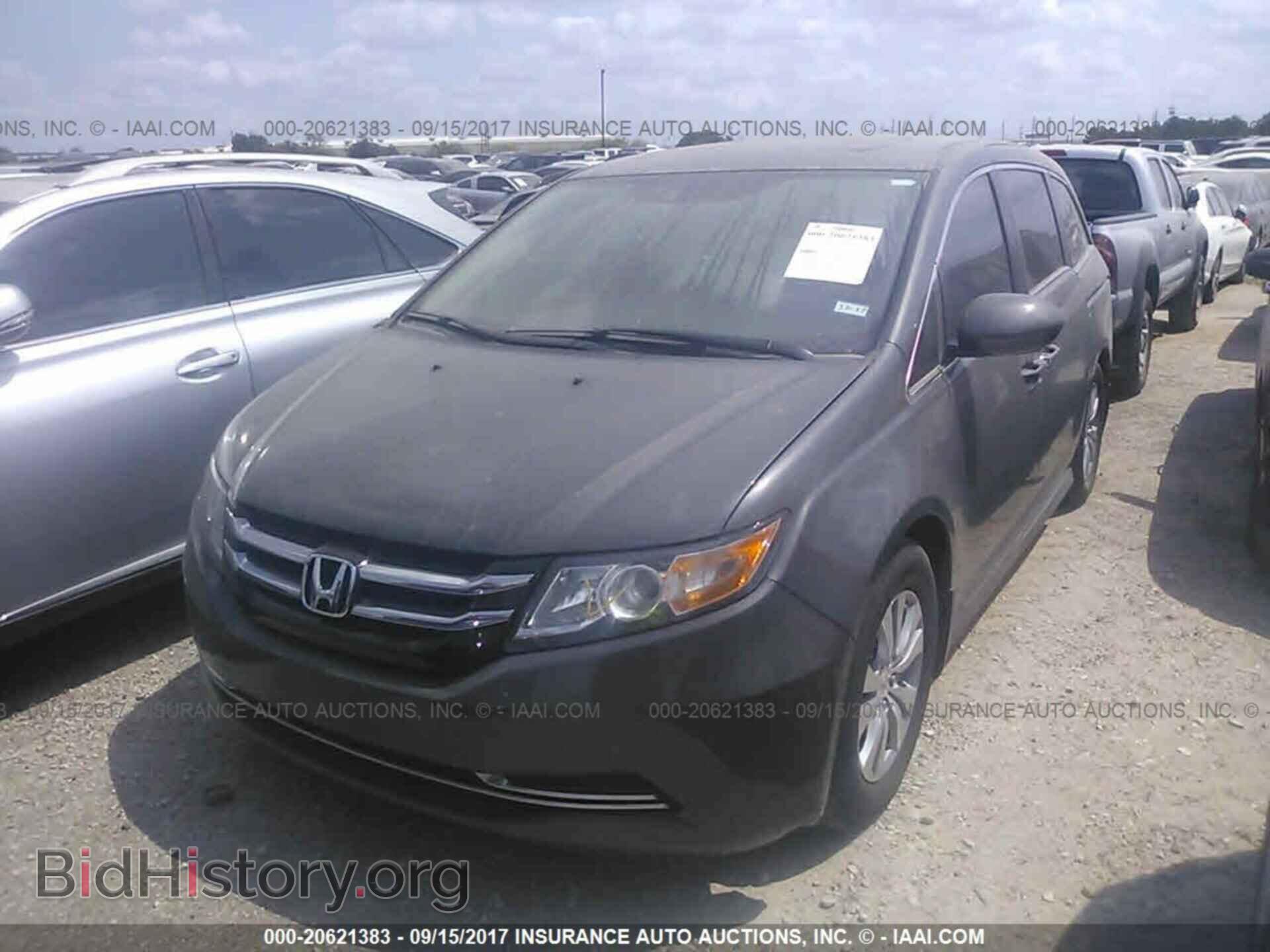 2016 Honda Odyssey - VIN: 5FNRL5H67GB016227 - Photo 2