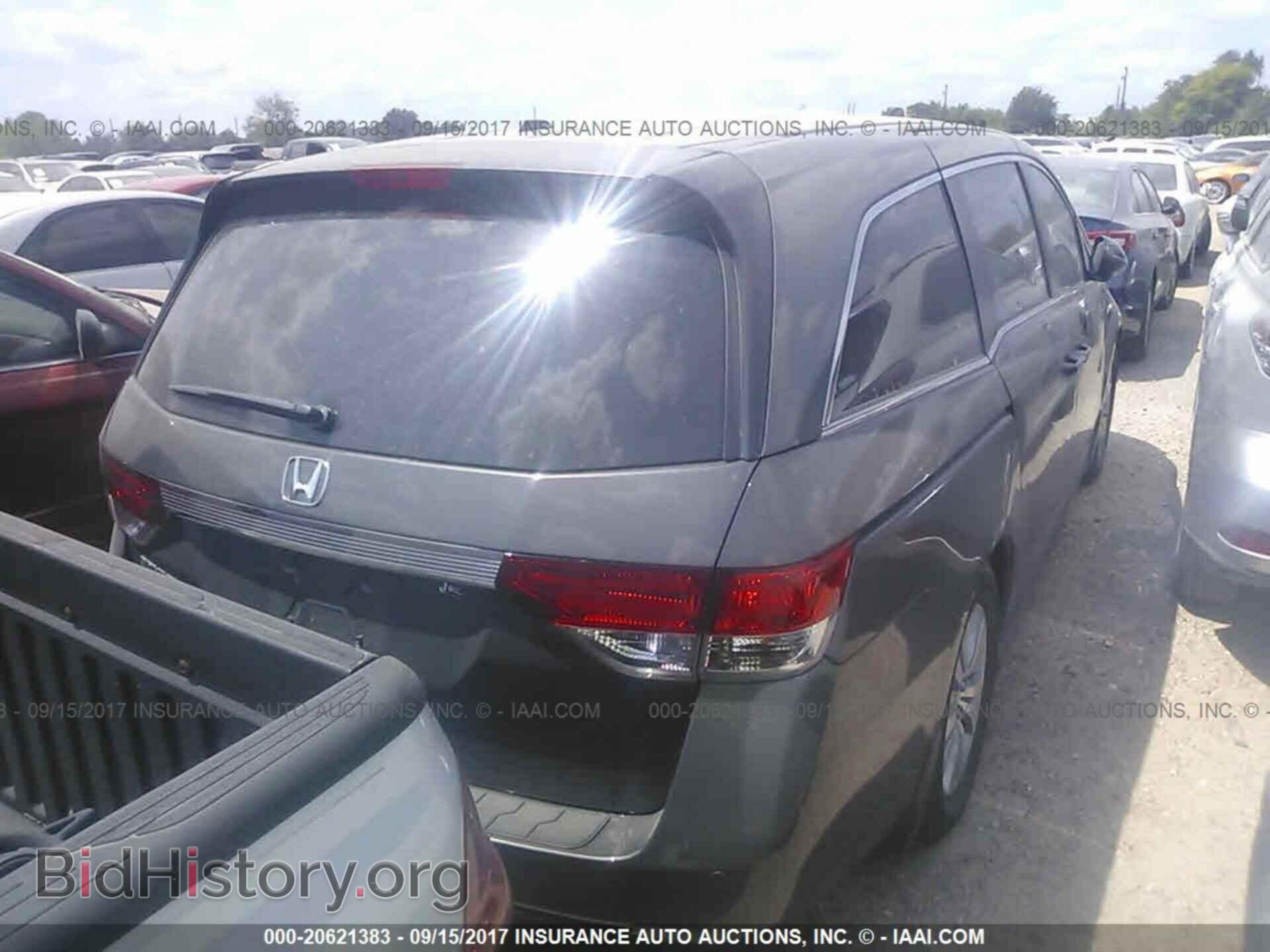 2016 Honda Odyssey - VIN: 5FNRL5H67GB016227 - Photo 4