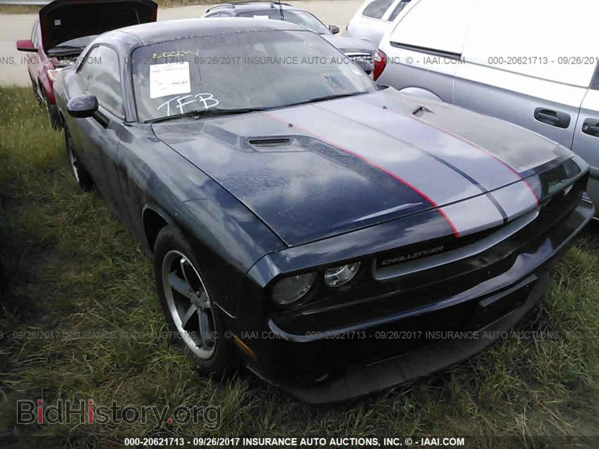 Фотография 2B3CJ4DG3BH511176 - Dodge Challenger 2011