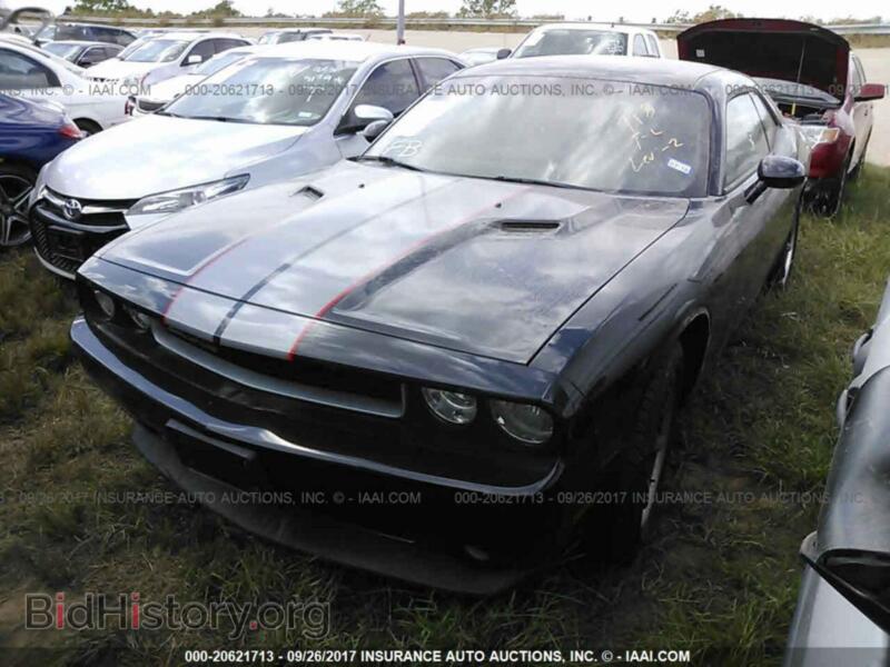 2011 Dodge CHALLENGER (VIN 2B3CJ4DG3BH511176) — photo 2 of 10