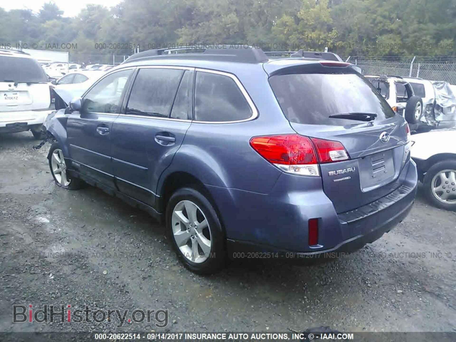2013 Subaru Outback - VIN: 4S4BRCHC8D3312193 - Photo 3