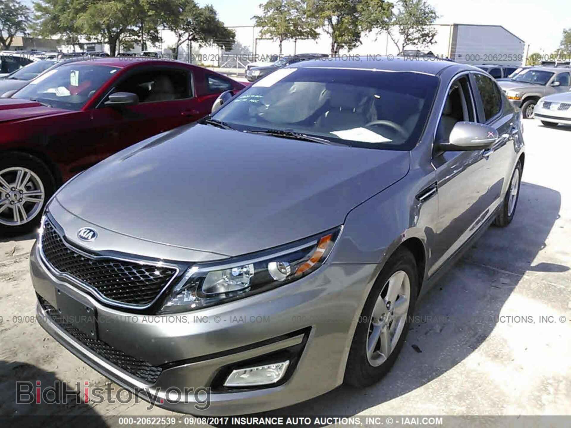 2015 Kia Optima - VIN: 5XXGM4A76FG371435 - Photo 2