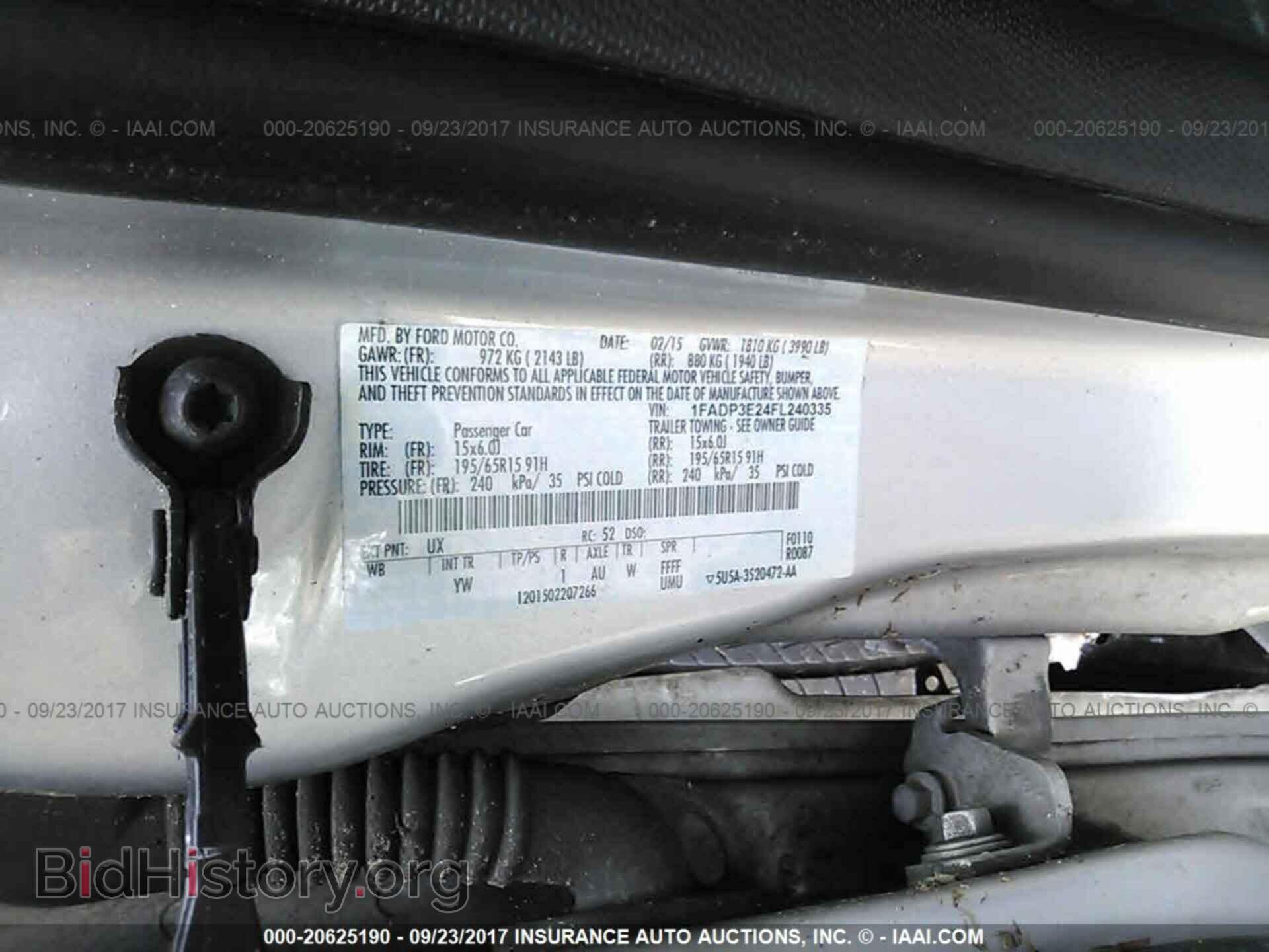 2015 Ford Focus - VIN: 1FADP3E24FL240335 - Photo 9