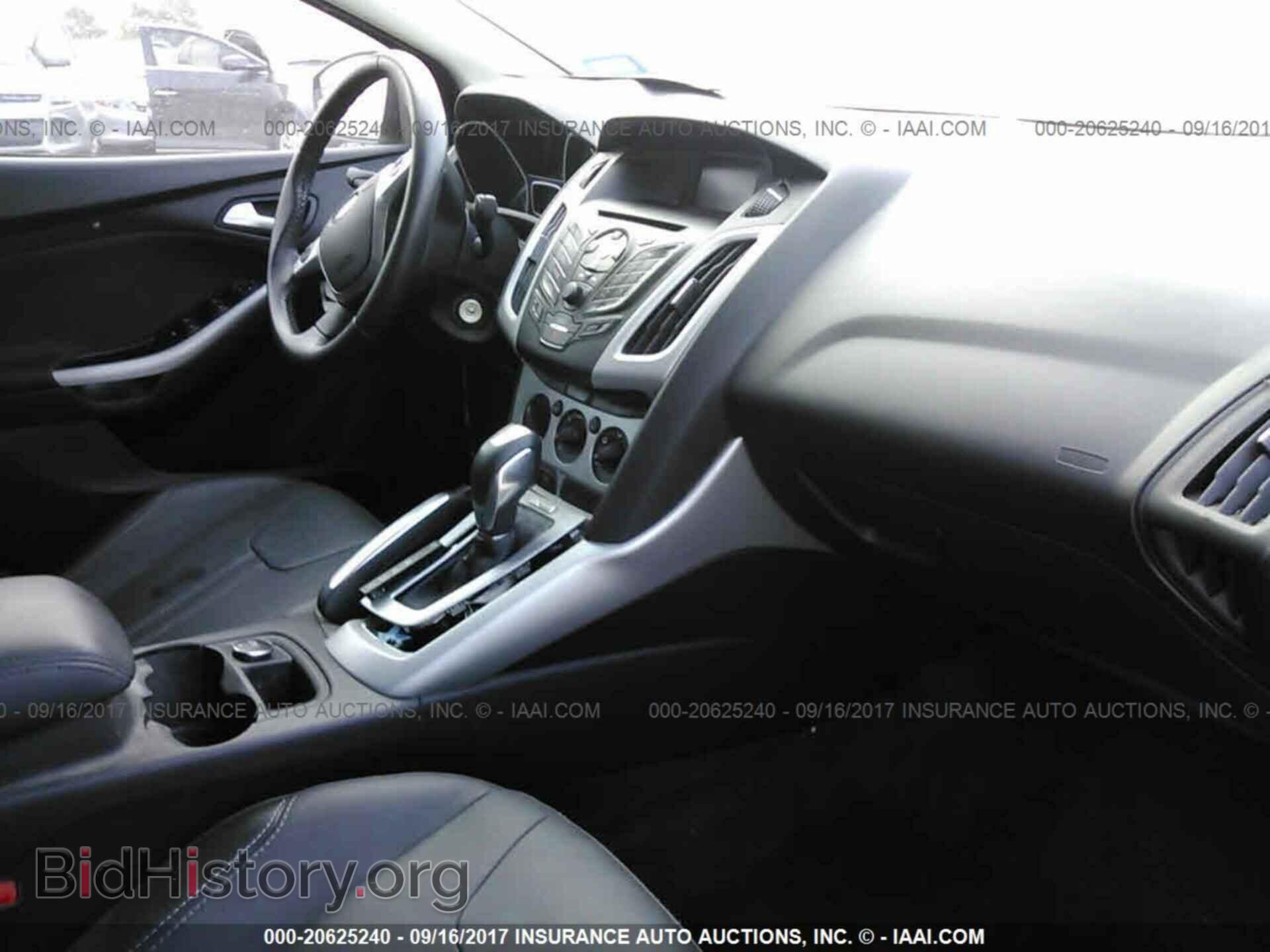 2014 Ford Focus - VIN: 1FADP3F28EL130188 - Фото 5