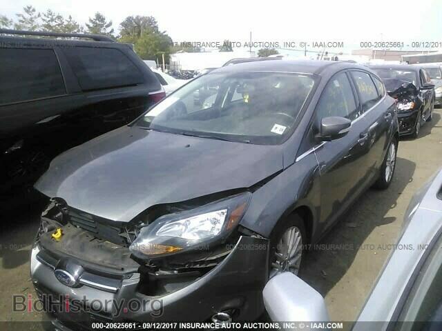 2014 Ford Focus - VIN: 1FADP3N29EL152055 - Фото 2