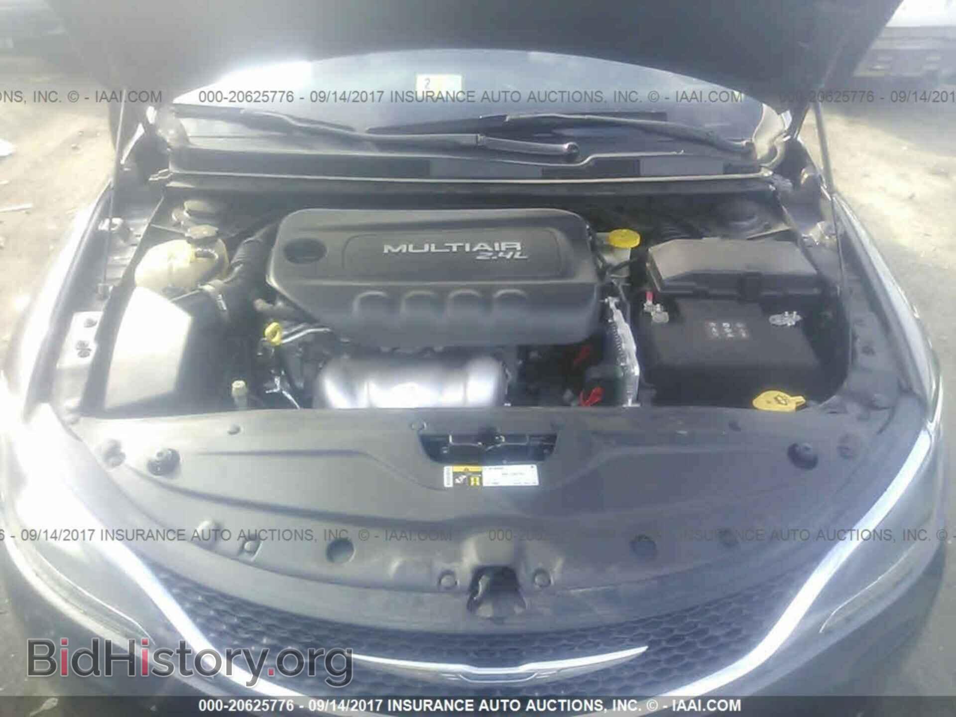 2015 Chrysler 200 - VIN: 1C3CCCAB9FN660754 - Photo 10
