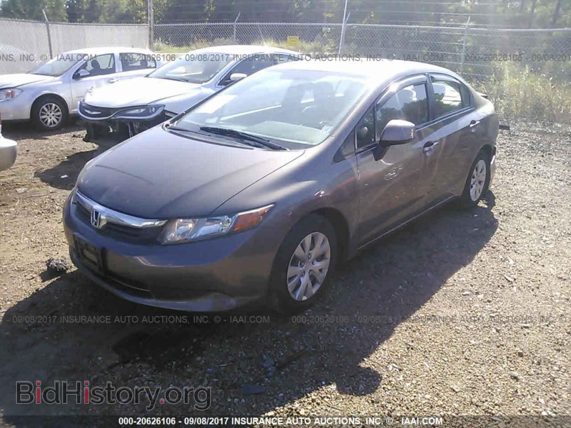 2012 Honda Civic - VIN: 2HGFB2F55CH582956 - Photo 2