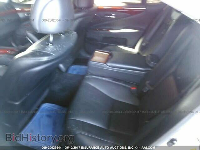 2011 Lexus Ls - VIN: JTHBL5EF6B5106712 - Фото 8