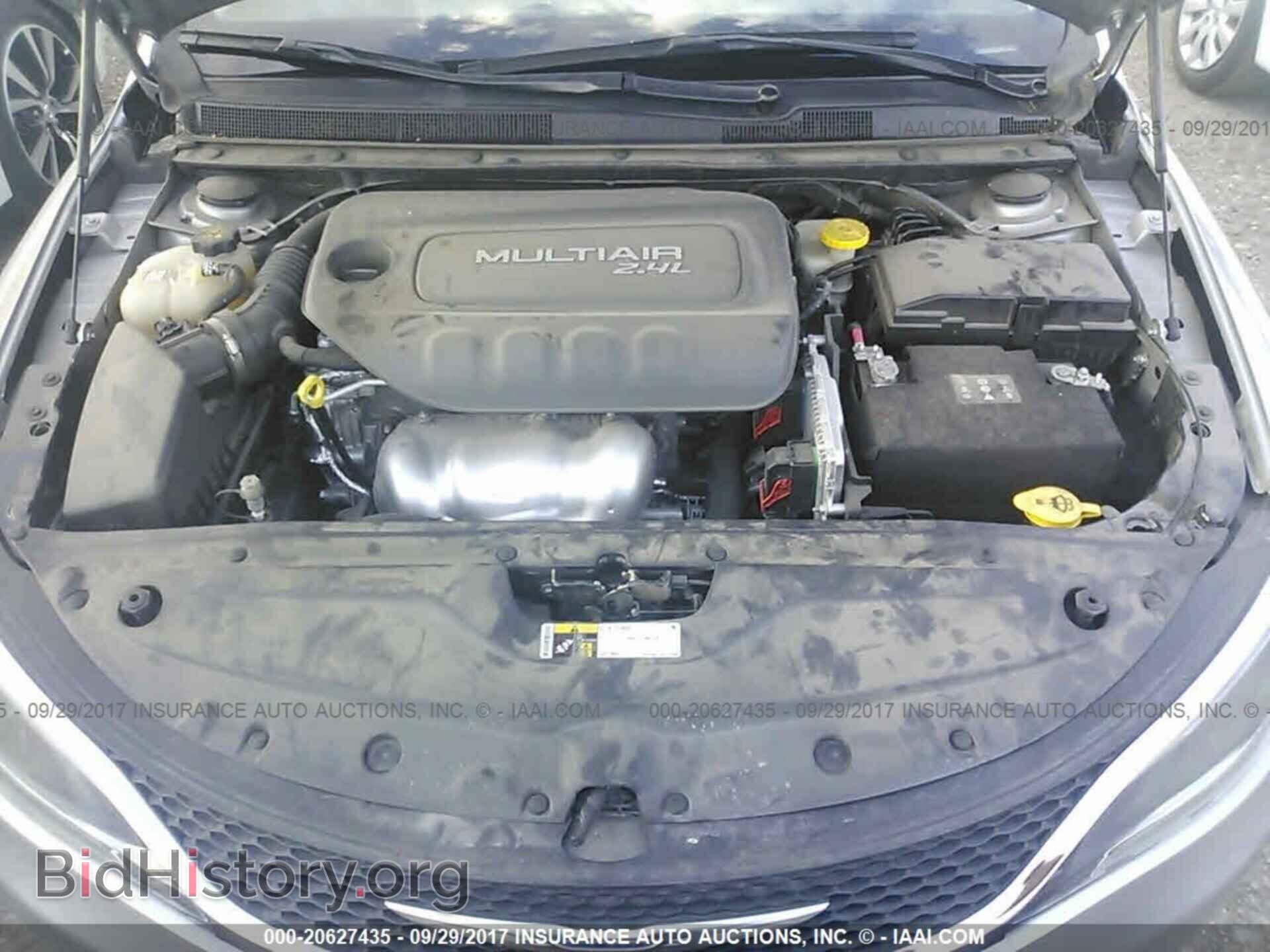 2016 Chrysler 200 - VIN: 1C3CCCAB8GN136612 - Photo 10