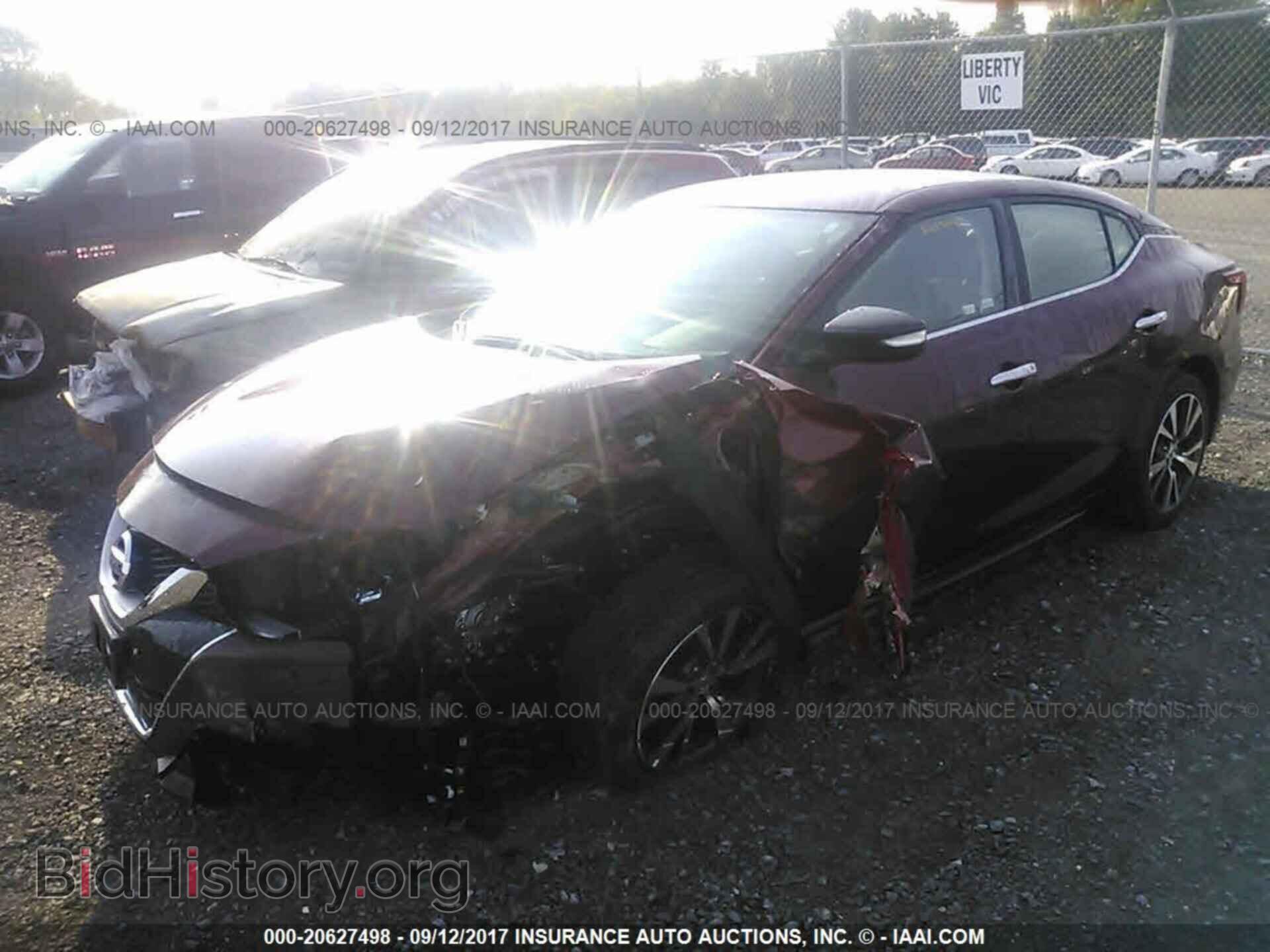 2017 Nissan Maxima - VIN: 1N4AA6AP1HC440907 - Photo 2