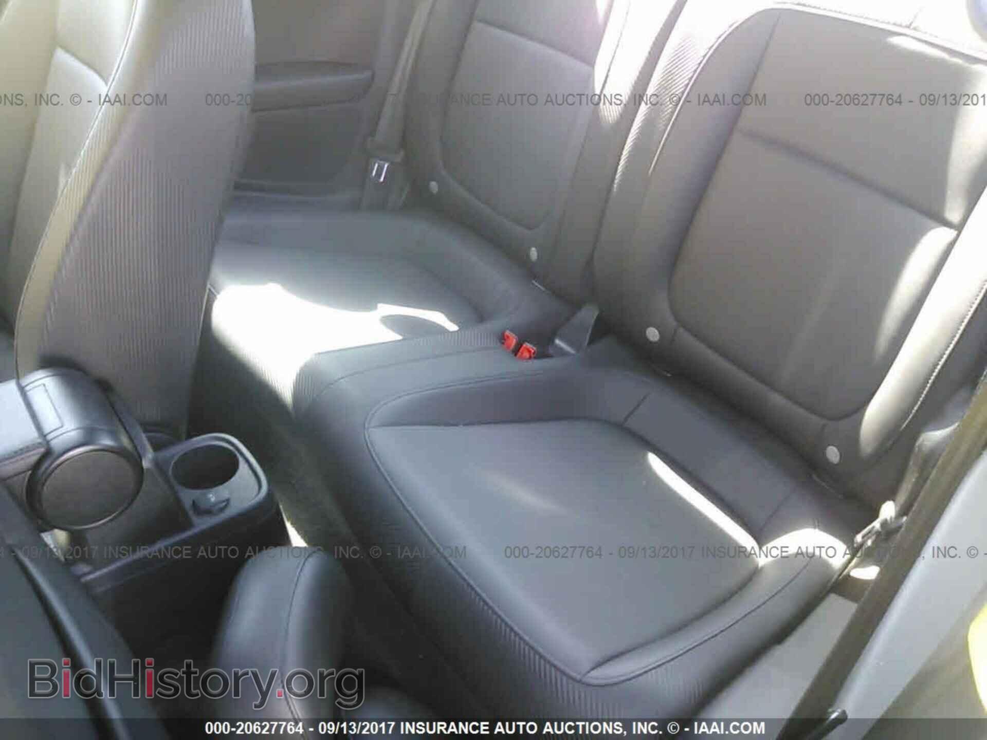 2012 Volkswagen Beetle - VIN: 3VWJX7AT8CM617730 - Фото 8