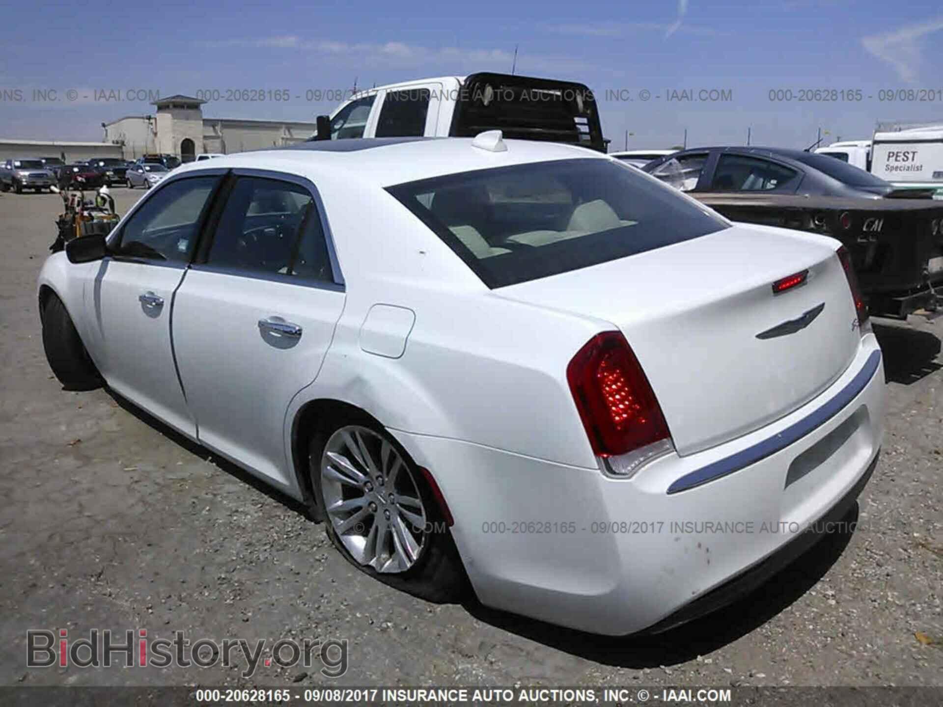 2017 Chrysler 300c - VIN: 2C3CCAEG7HH564529 - Фото 3
