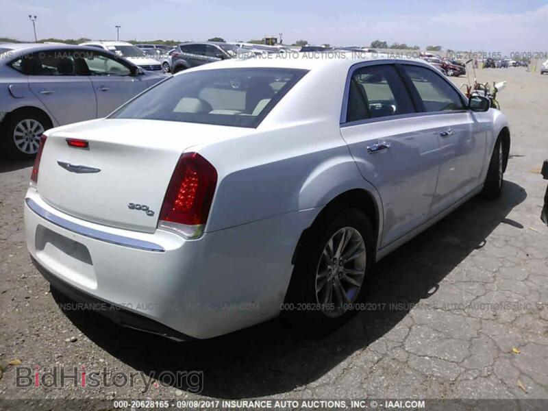 2017 Chrysler 300C (VIN 2C3CCAEG7HH564529) — фото 4 из 10