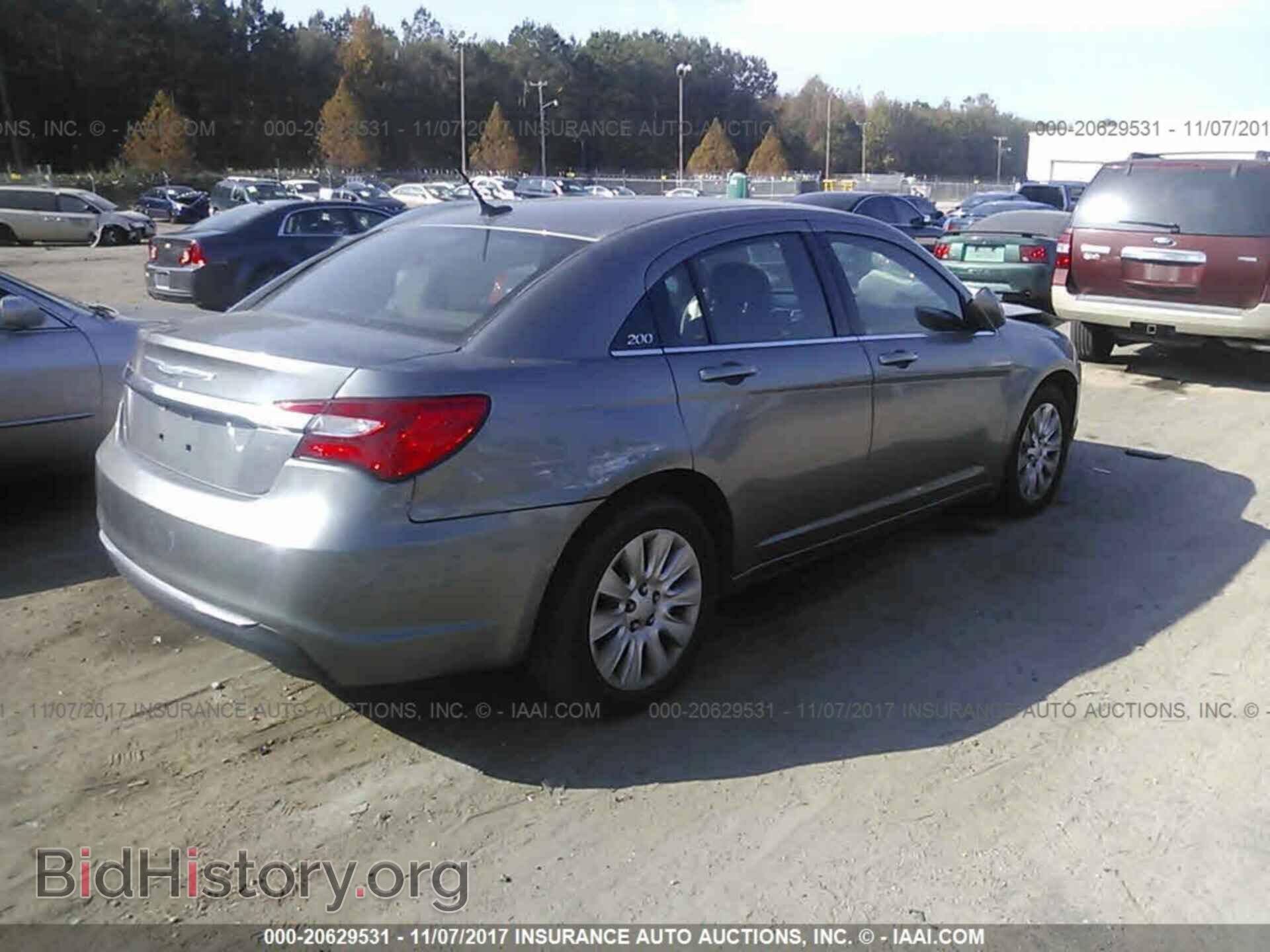 2012 Chrysler 200 - VIN: 1C3CCBABXCN130413 - Фото 4