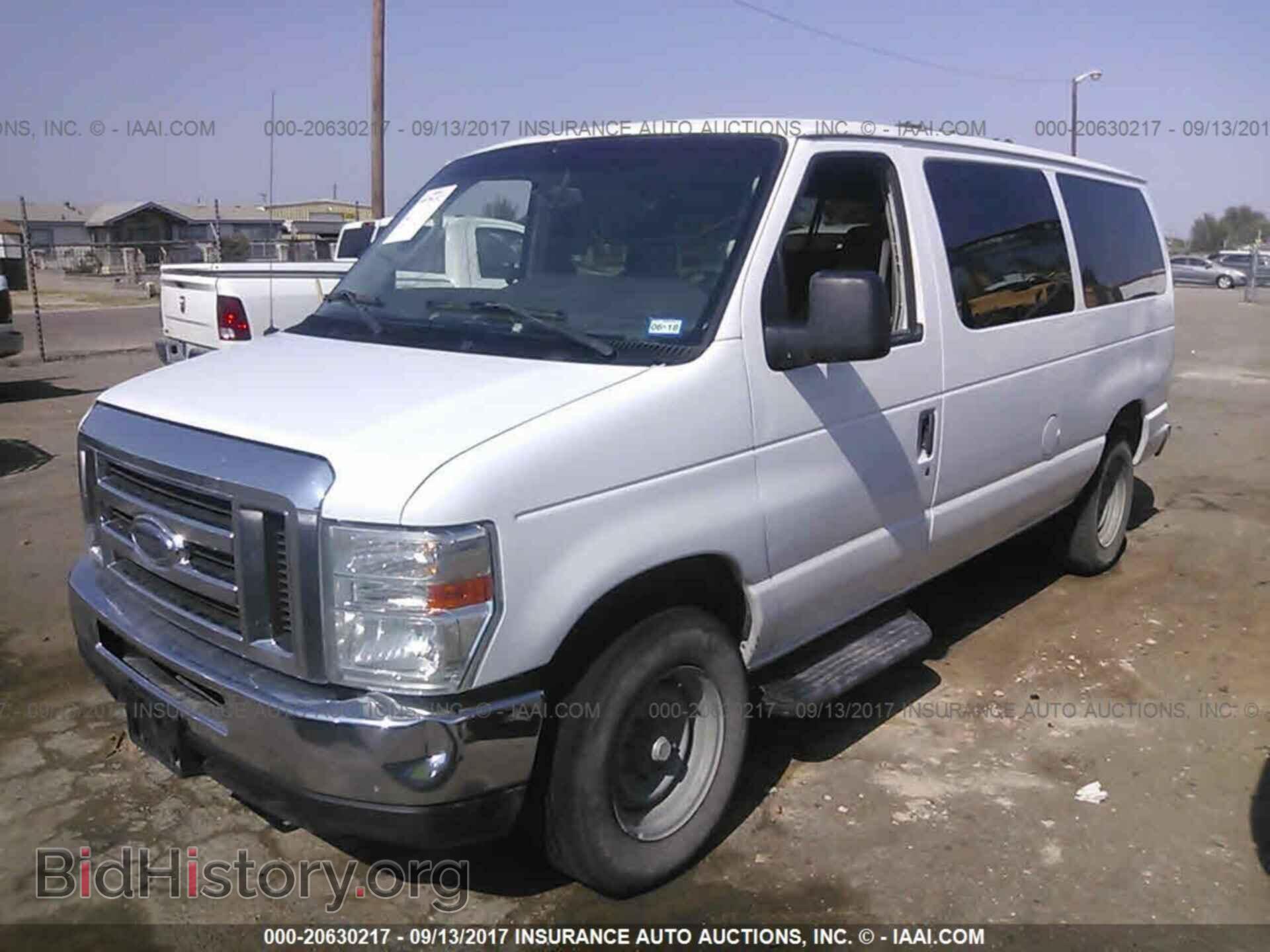 2013 Ford Econoline - VIN: 1FBNE3BL7DDA84529 - Photo 2