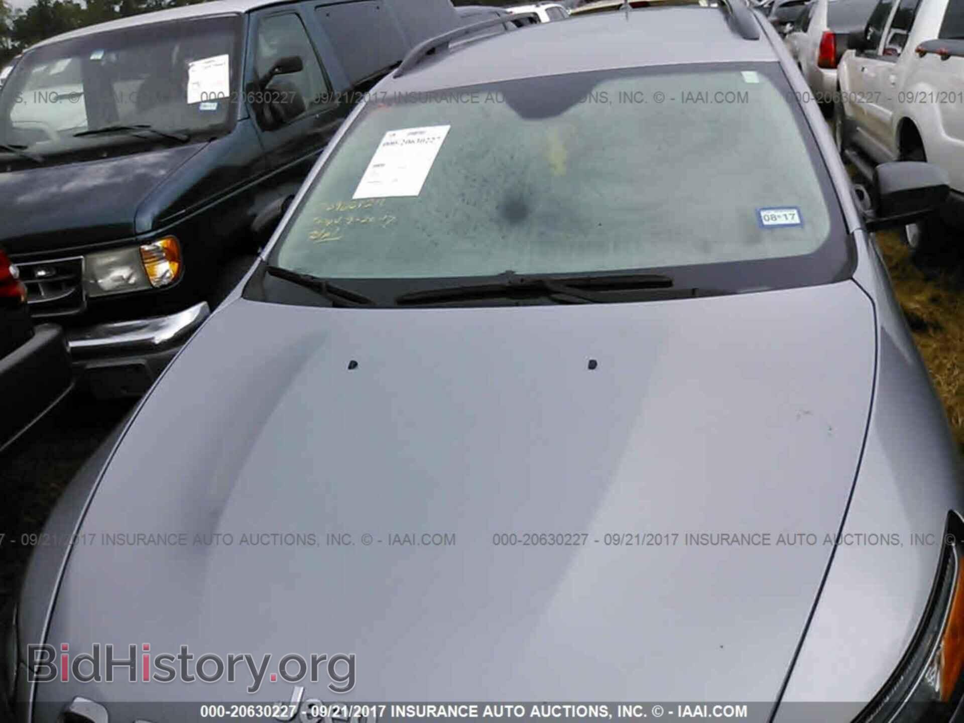 2015 Jeep Cherokee - VIN: 1C4PJLAB1FW762143 - Photo 6