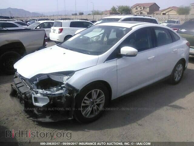 2012 Ford Focus - VIN: 1FAHP3H23CL373984 - Photo 2