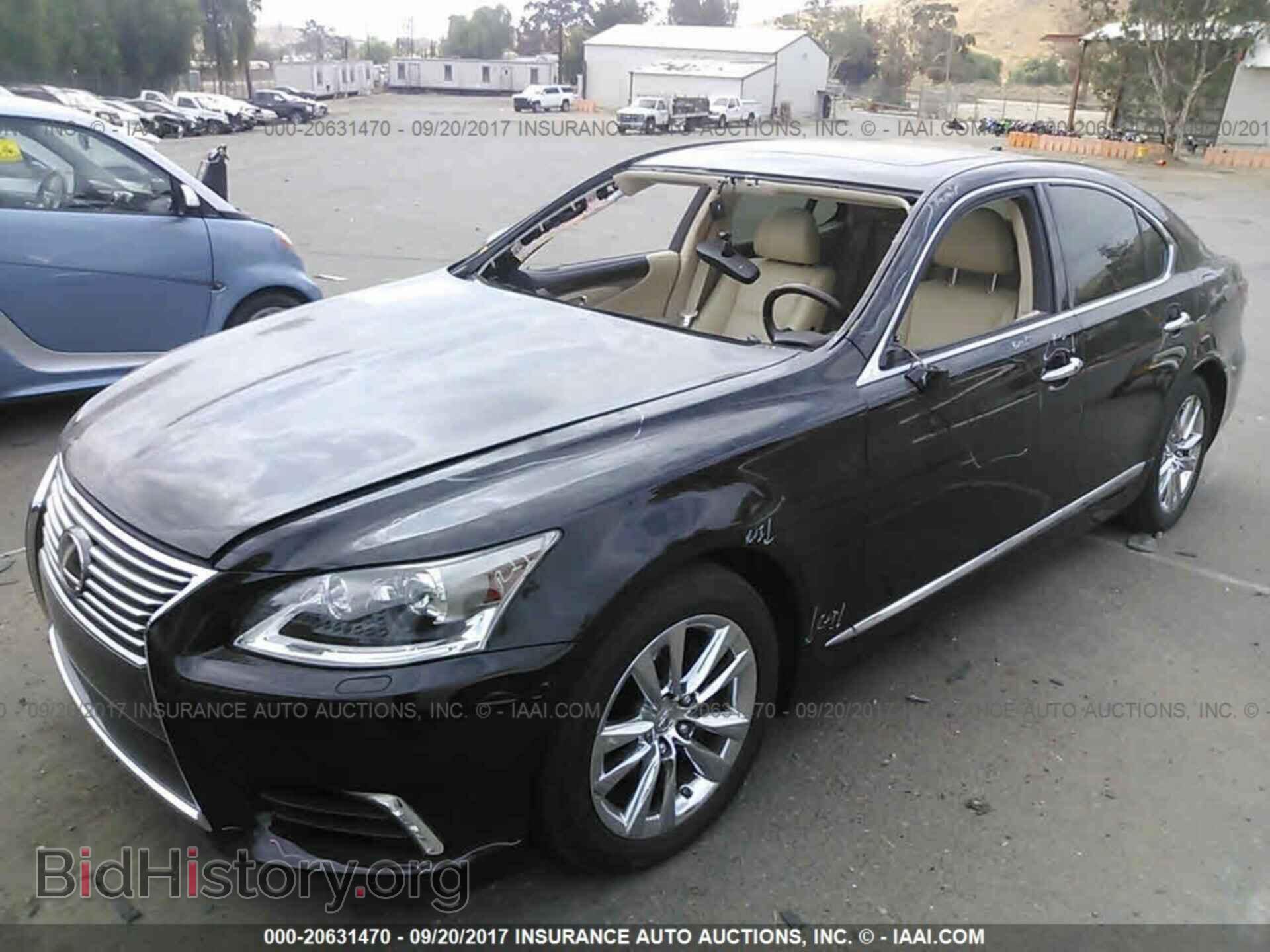 2014 Lexus Ls - VIN: JTHBL5EF9E5125582 - Photo 2