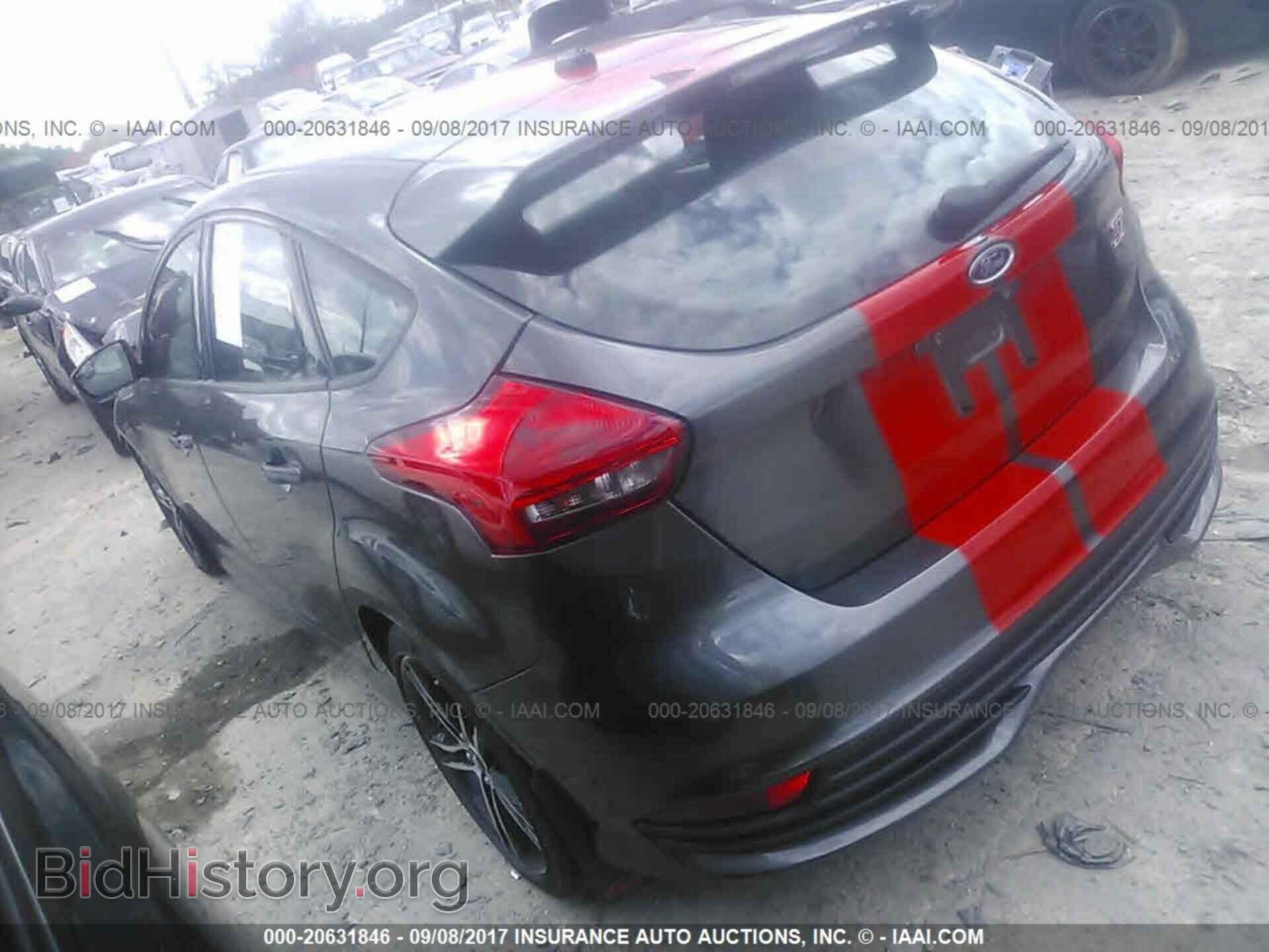 2016 Ford Focus - VIN: 1FADP3L90GL261085 - Фото 3