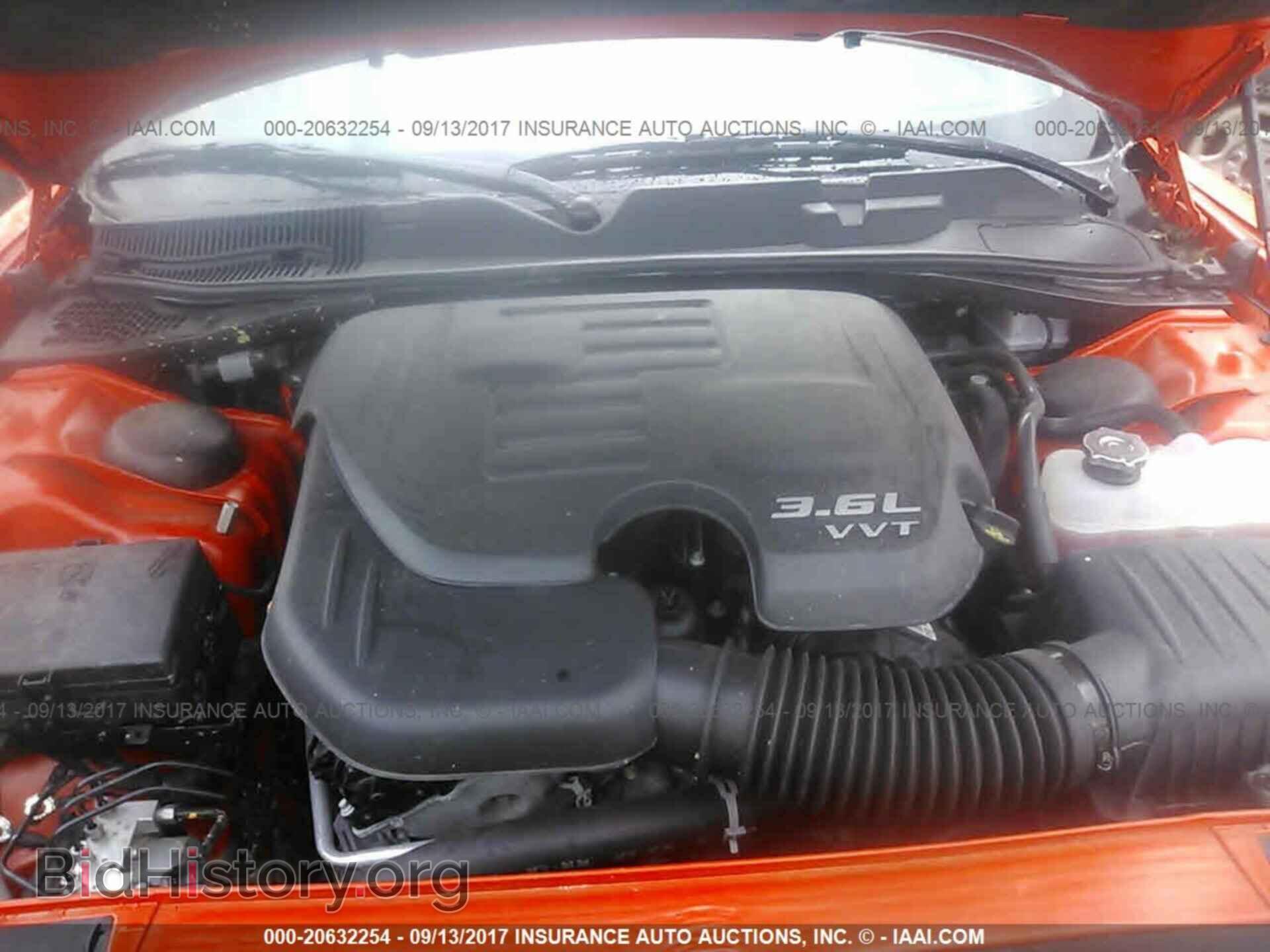 2016 Dodge Challenger - VIN: 2C3CDZAG4GH316772 - Photo 10