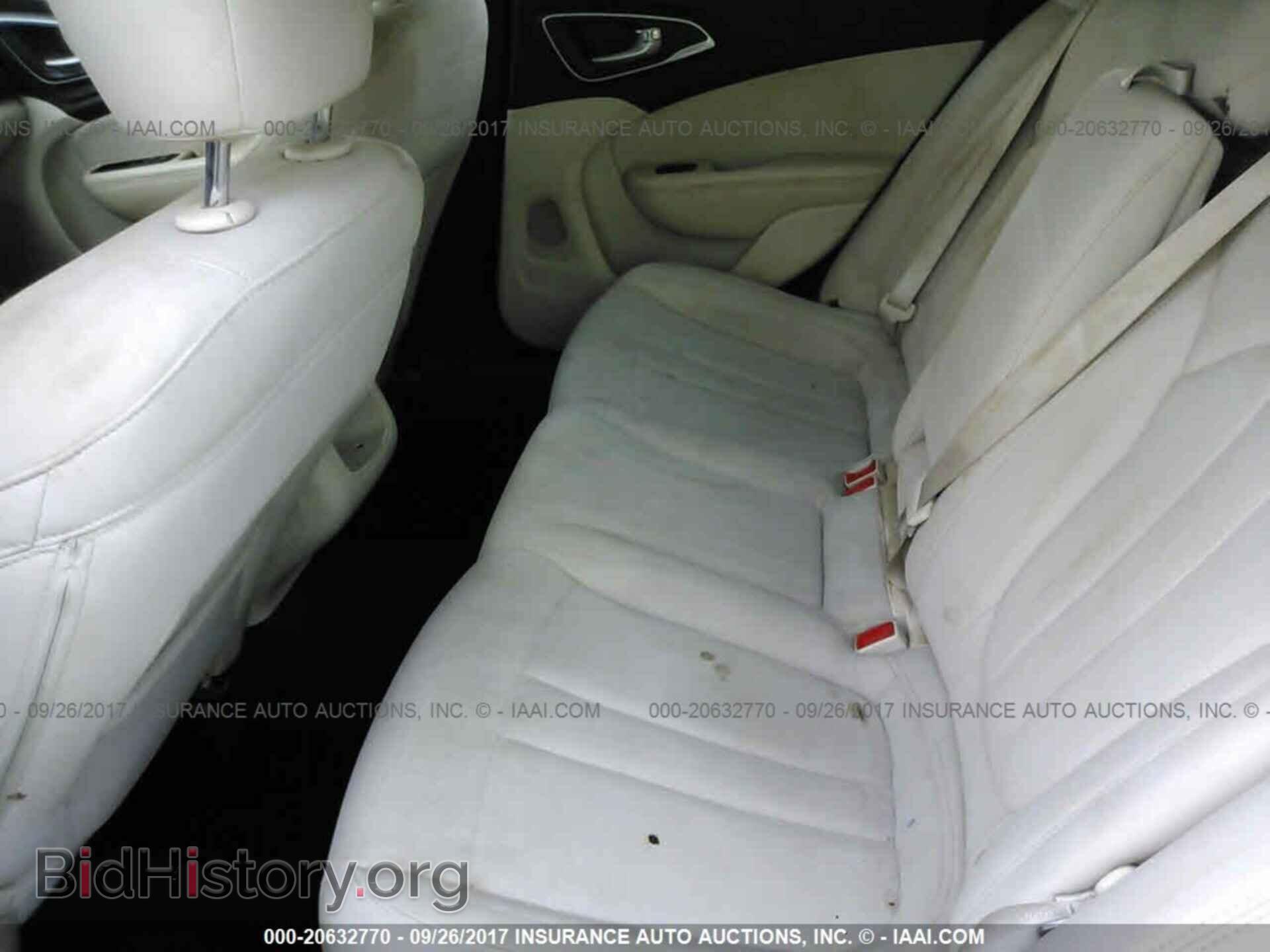 2015 Chrysler 200 - VIN: 1C3CCCAB0FN638576 - Photo 8