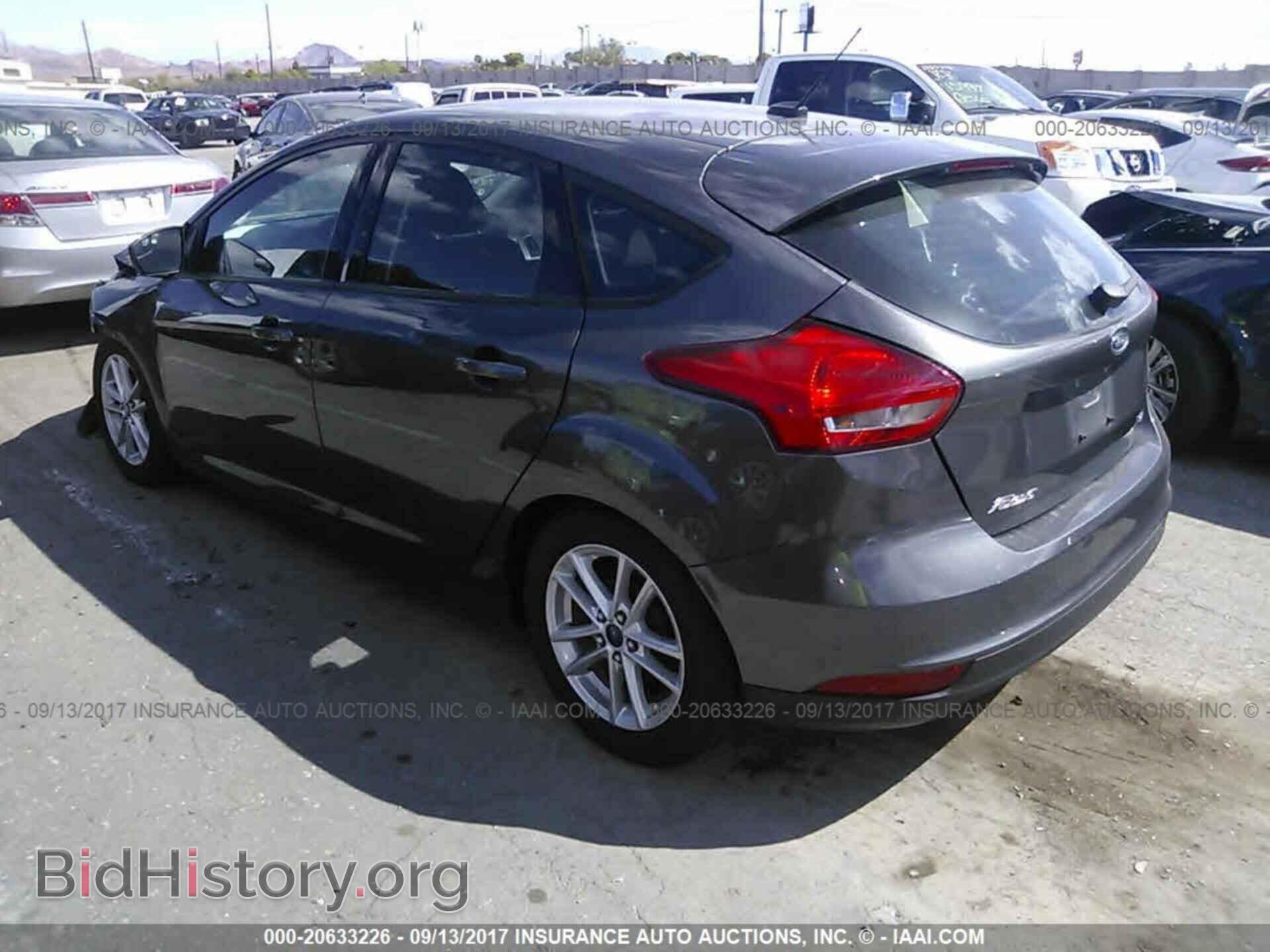 2016 Ford Focus - VIN: 1FADP3K2XGL235260 - Фото 3