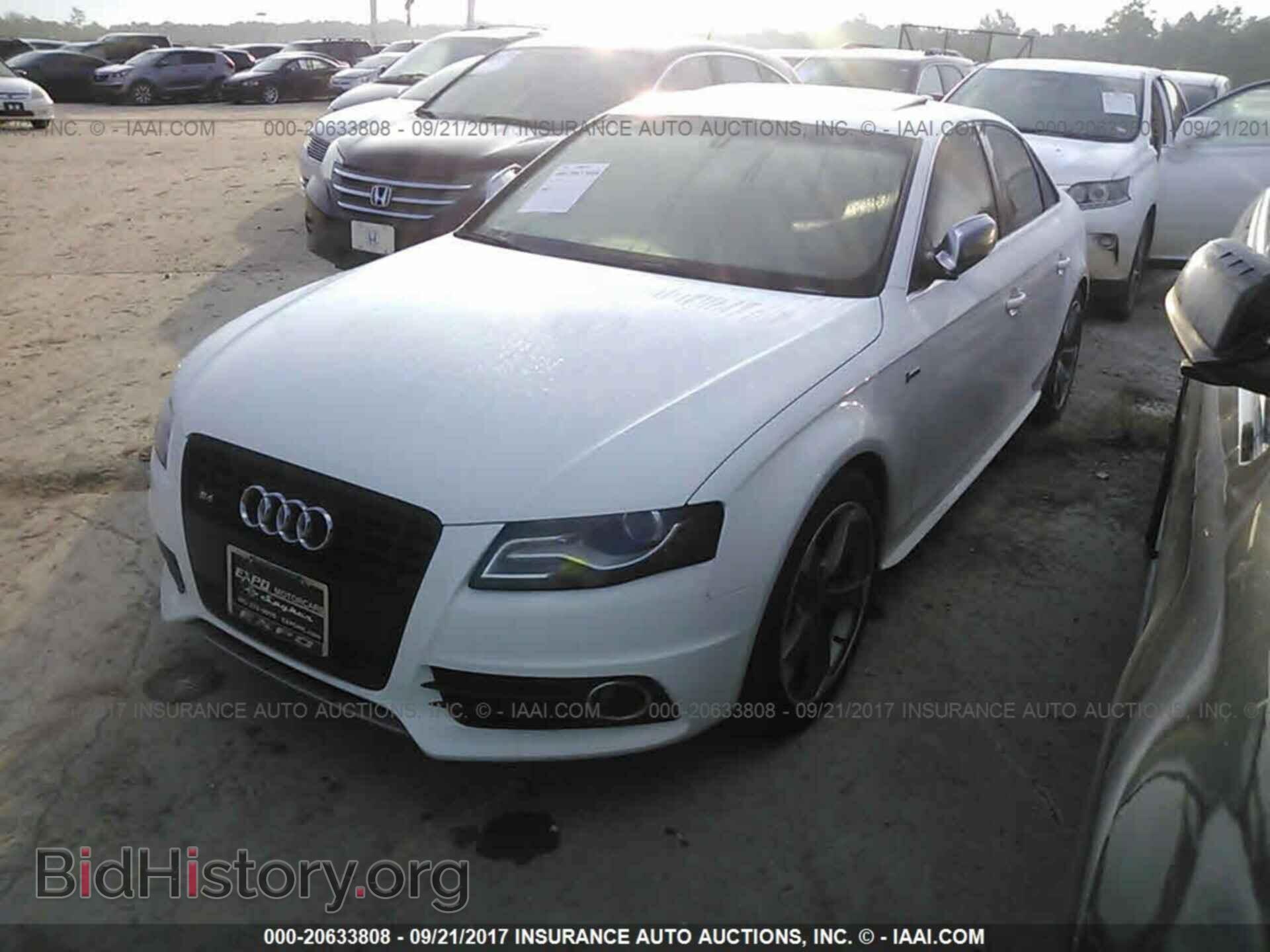 2012 Audi S4 - VIN: WAUBGAFL3CA081812 - Фото 2