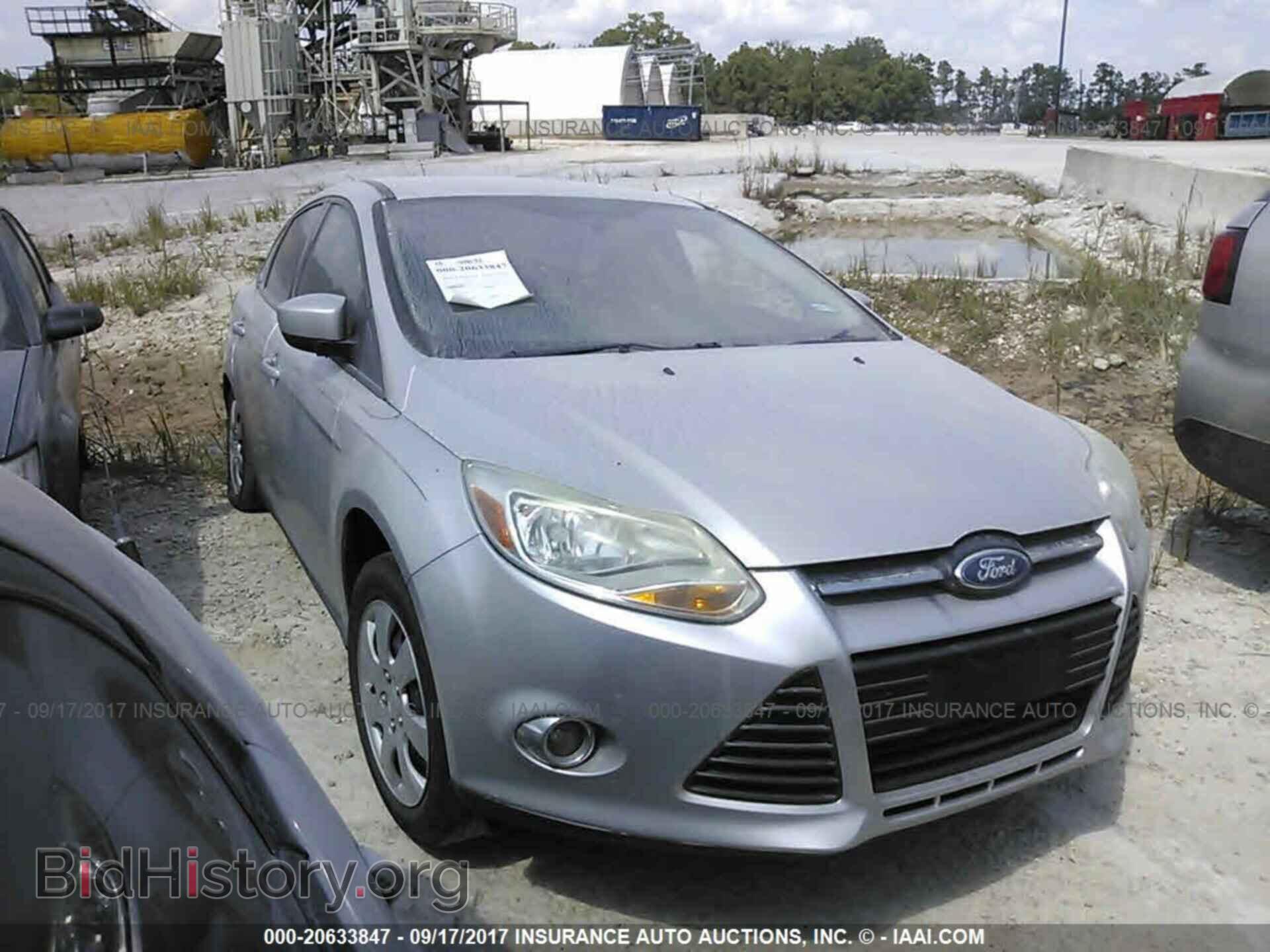 Фотография 1FAHP3F2XCL211384 - Ford Focus 2012