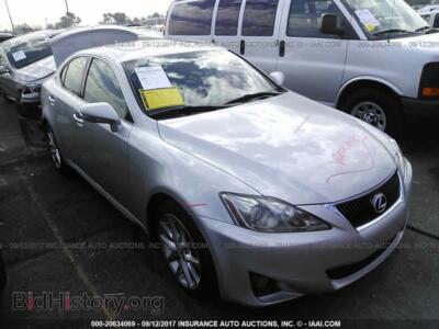 2012 Lexus IS, серебристый — VIN JTHBF5C24C2102779, IAAI