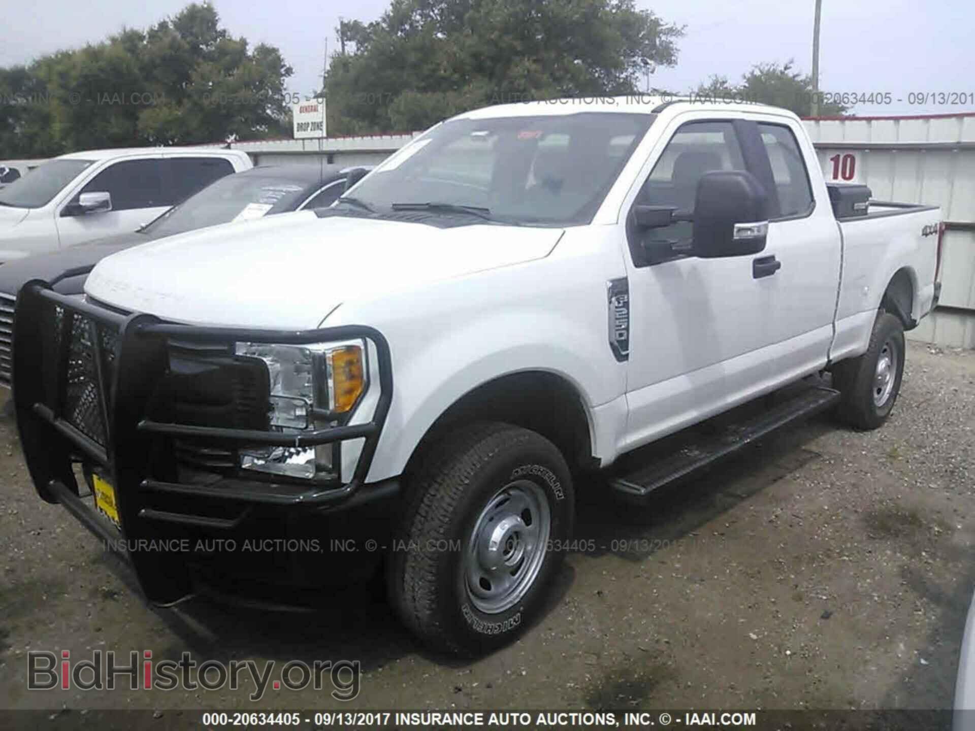 2017 Ford F250 - VIN: 1FT7X2B64HED72169 - Фото 2
