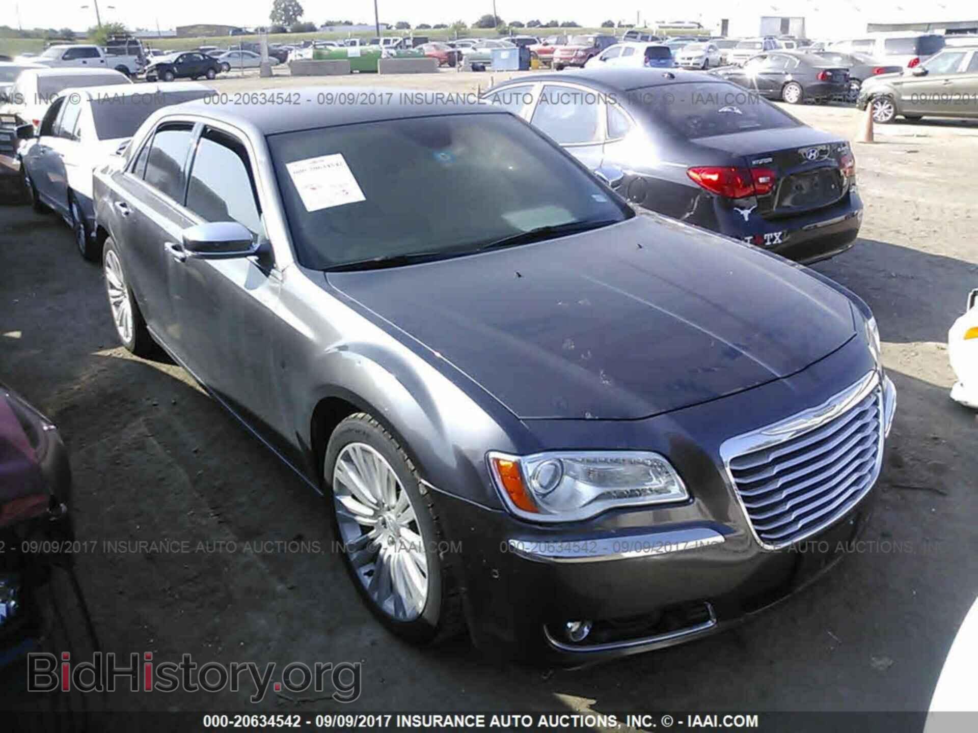 Фотография 2C3CCAEGXEH118953 - Chrysler 300c 2014
