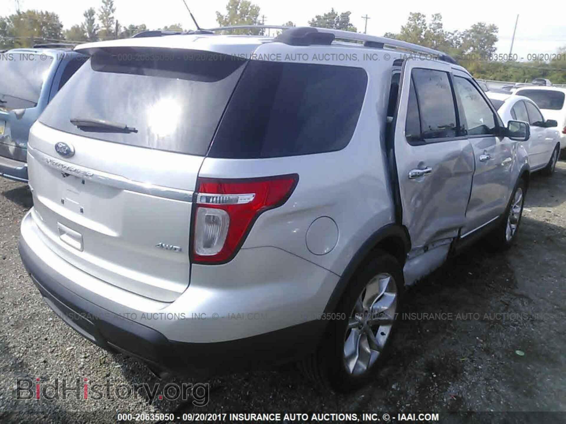 2012 Ford Explorer - VIN: 1FMHK8F83CGA53940 - Photo 4