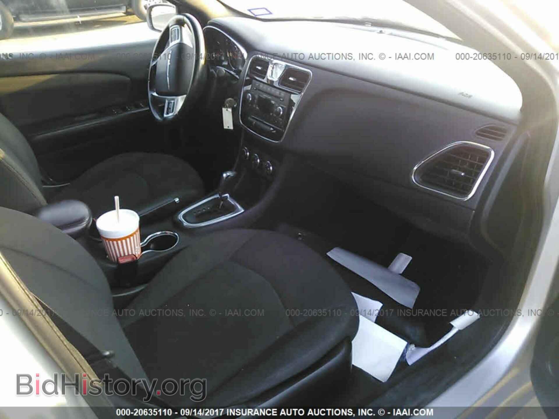 2012 Chrysler 200 - VIN: 1C3CCBBB9CN100673 - Photo 5