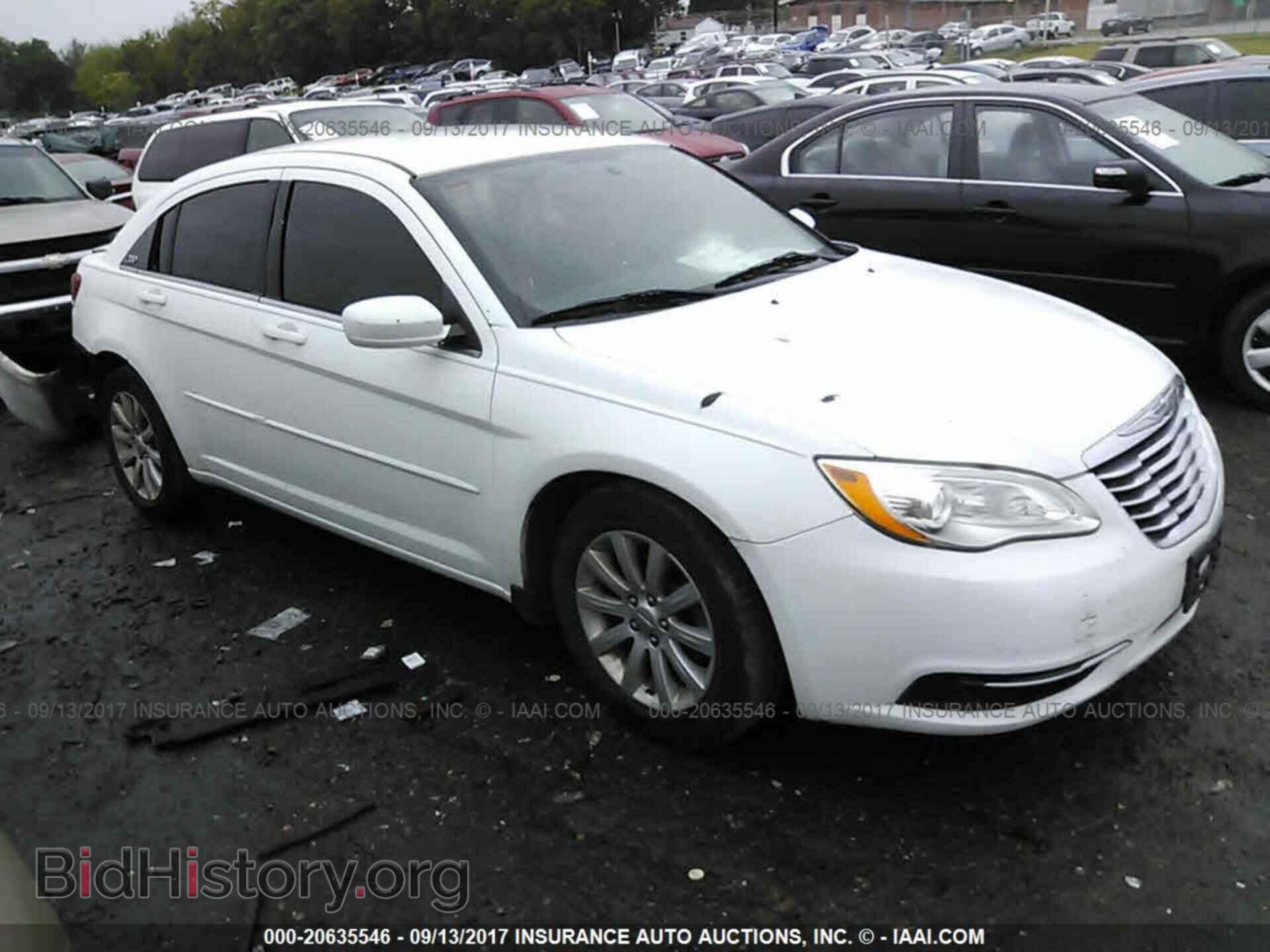 Photo 1C3CCBBB5DN589980 - Chrysler 200 2013