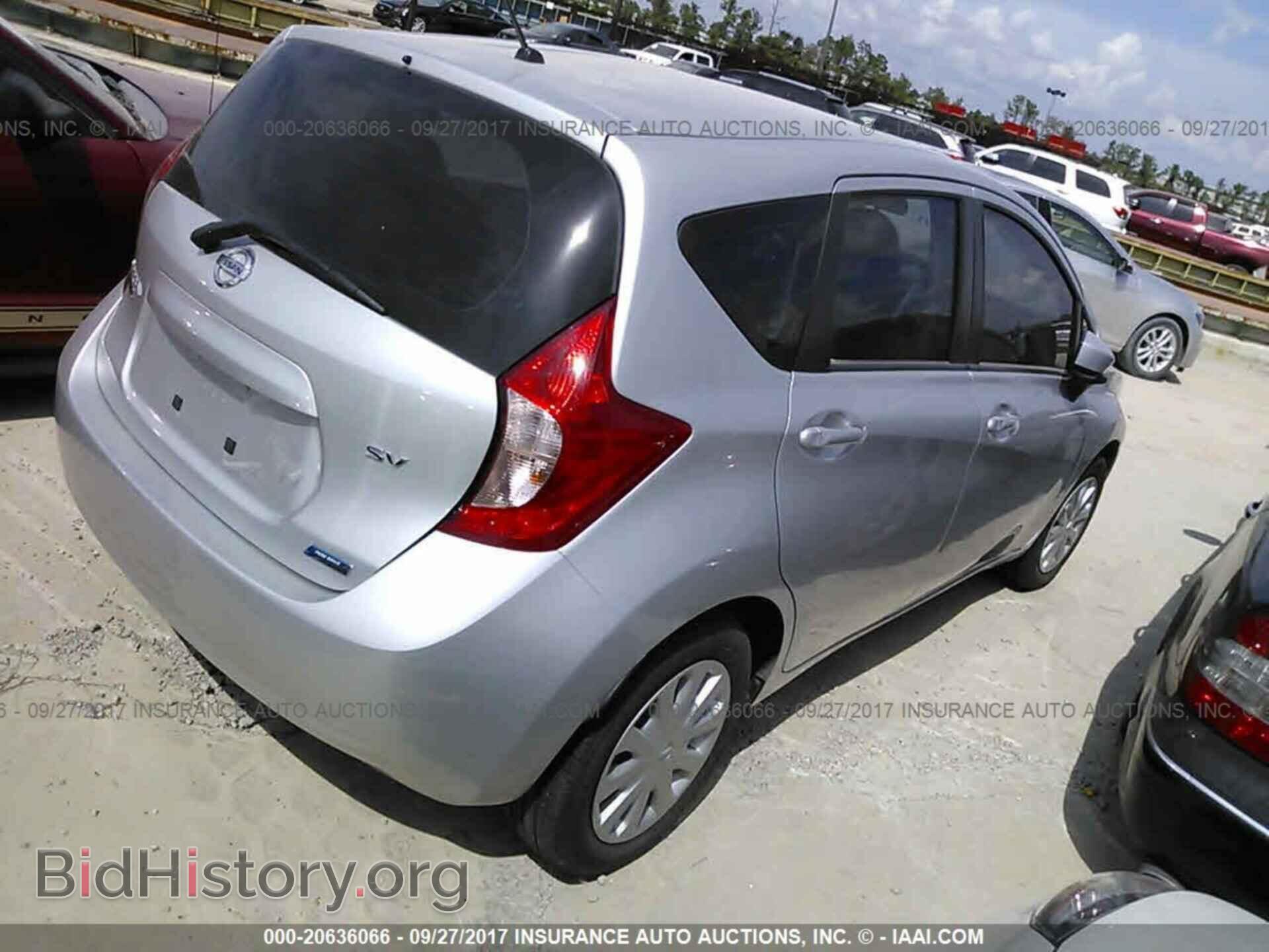2015 Nissan Versa note - VIN: 3N1CE2CP0FL384671 - Фото 4