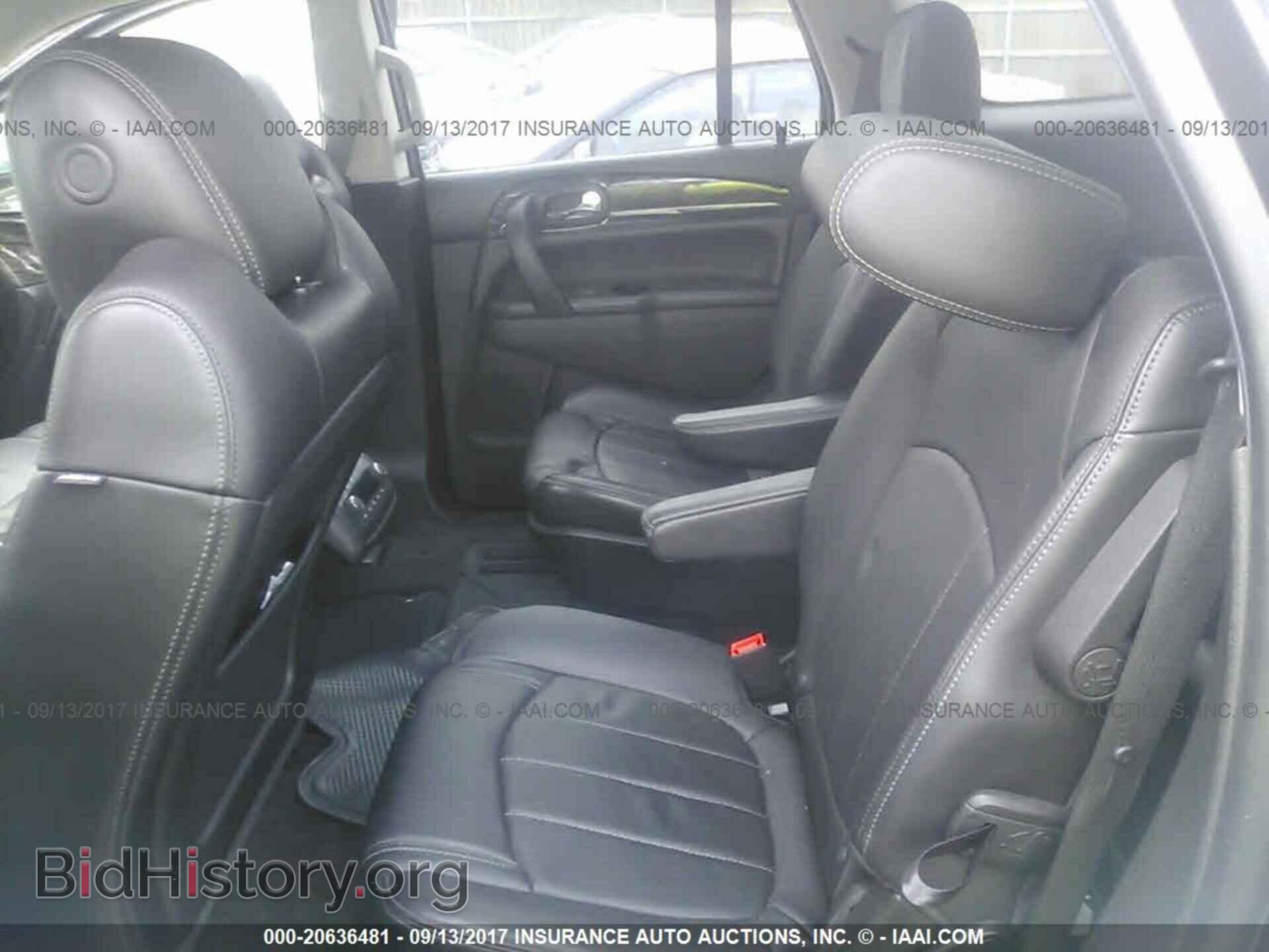2014 Buick Enclave - VIN: 5GAKVBKD7EJ143147 - Photo 8