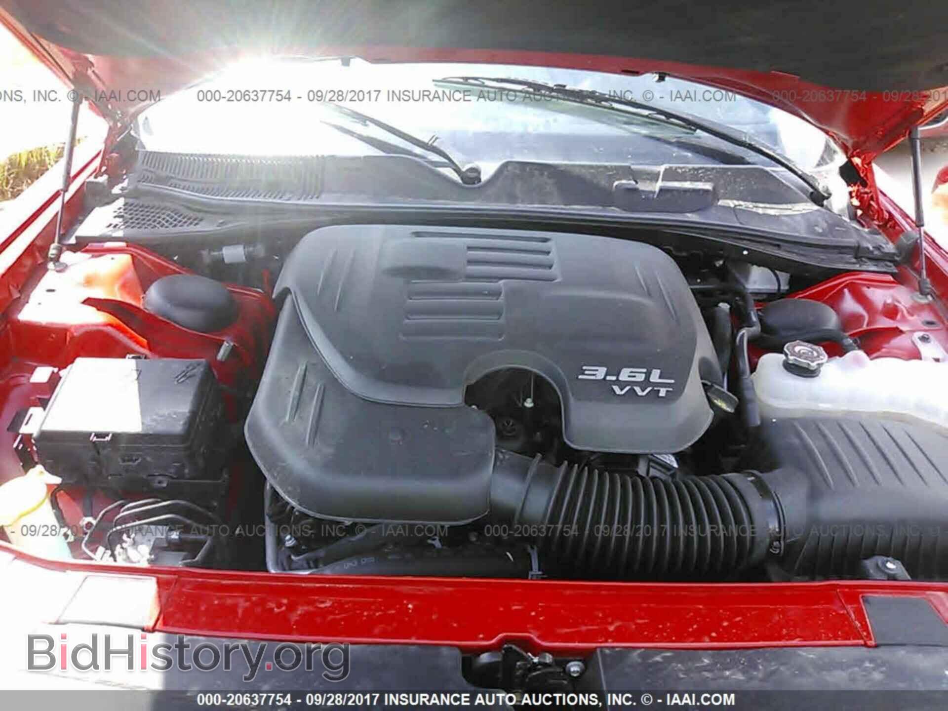 2016 Dodge Challenger - VIN: 2C3CDZAG8GH321537 - Photo 10