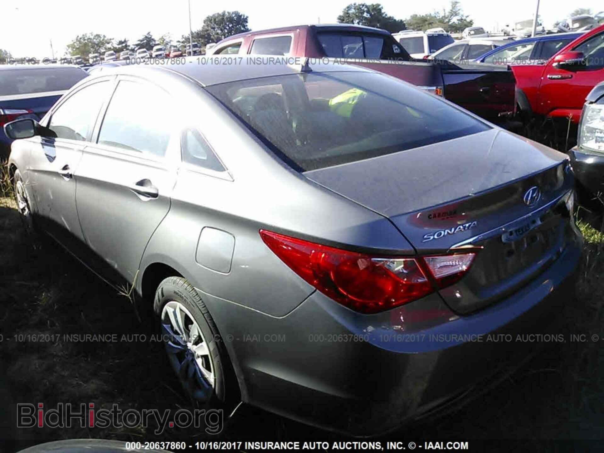 2012 Hyundai Sonata - VIN: 5NPEB4AC3CH452743 - Фото 3