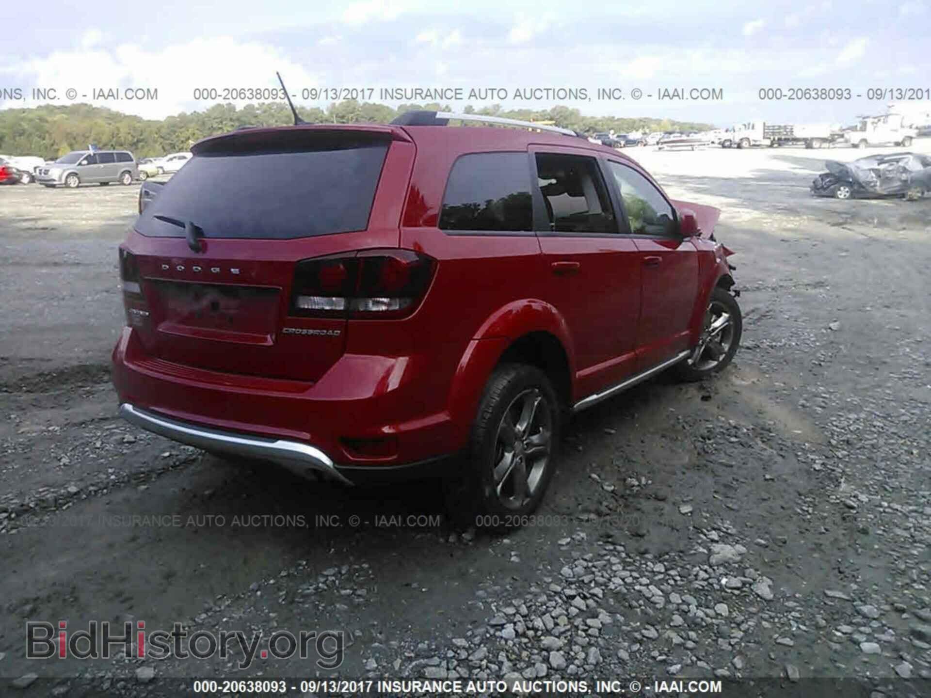 2017 Dodge Journey - VIN: 3C4PDCGB5HT614083 - Photo 4