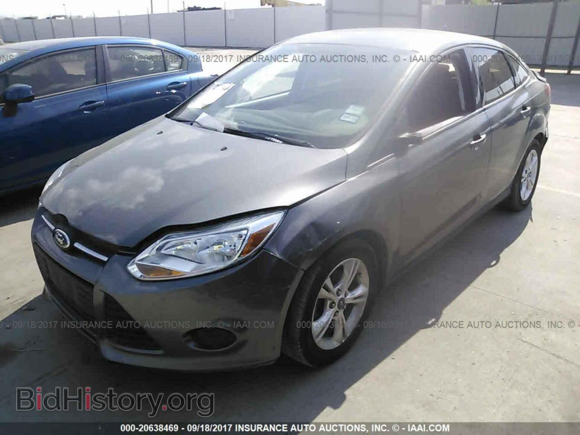 2013 Ford Focus - VIN: 1FADP3F29DL169693 - Photo 2
