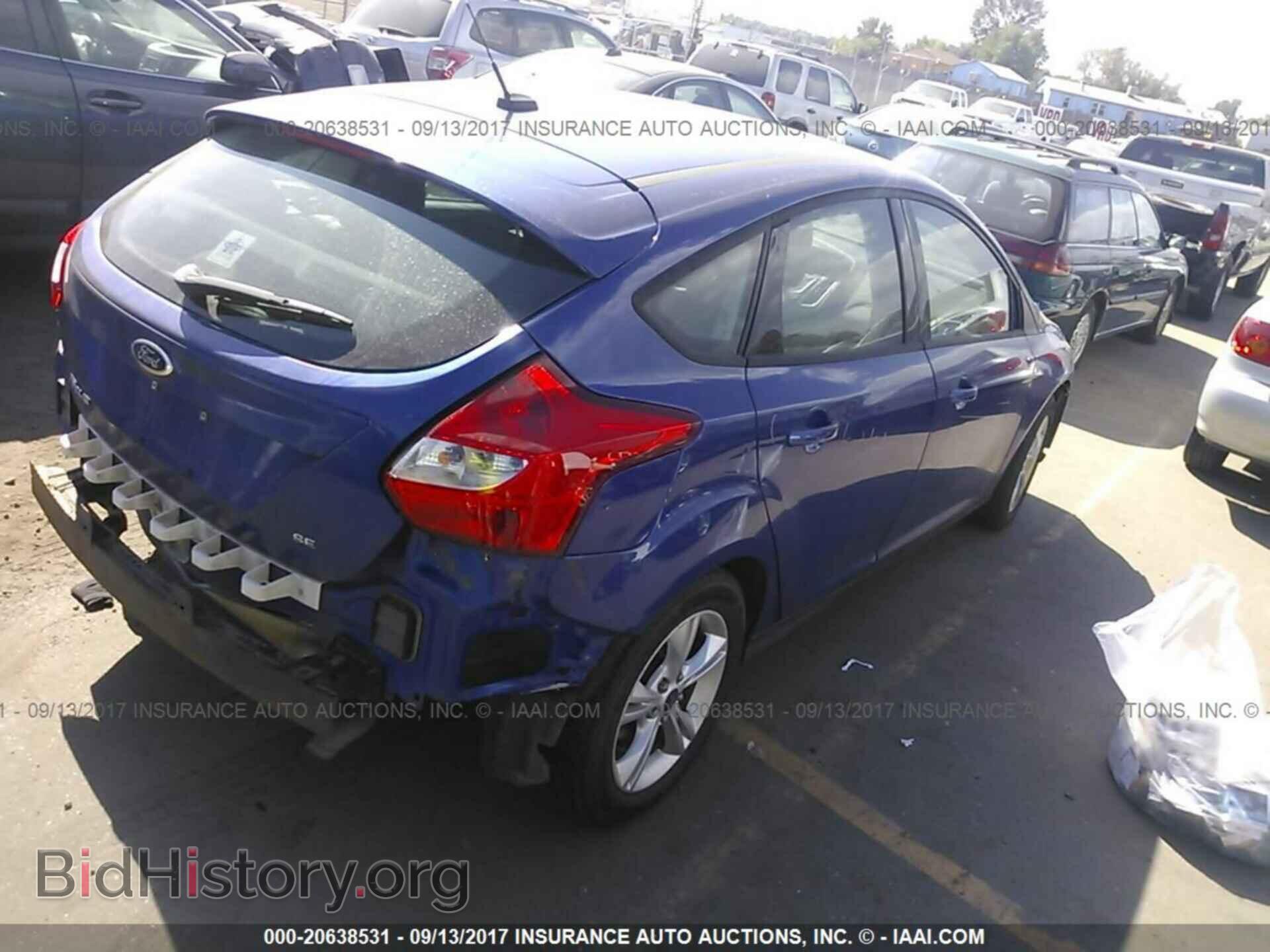 2012 Ford Focus - VIN: 1FAHP3K23CL313504 - Photo 4