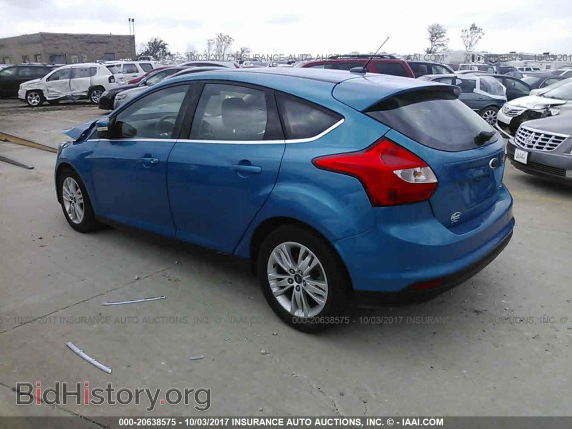 2012 Ford Focus - VIN: 1FAHP3M2XCL242136 - Photo 3