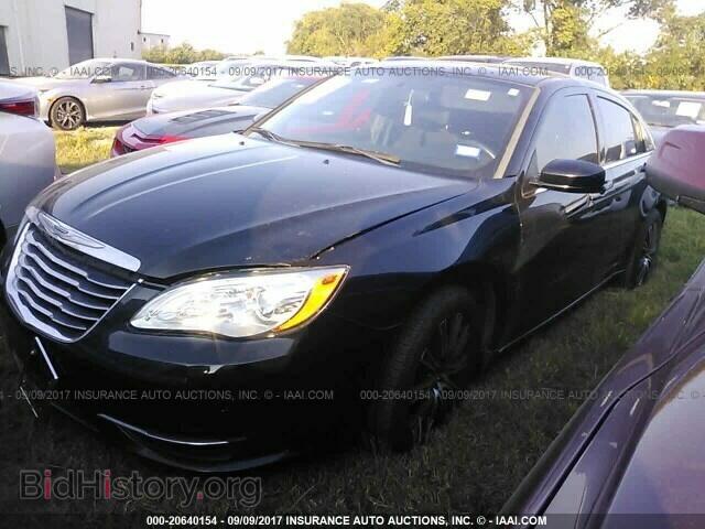2012 Chrysler 200 - VIN: 1C3CCBBB2CN299842 - Фото 2