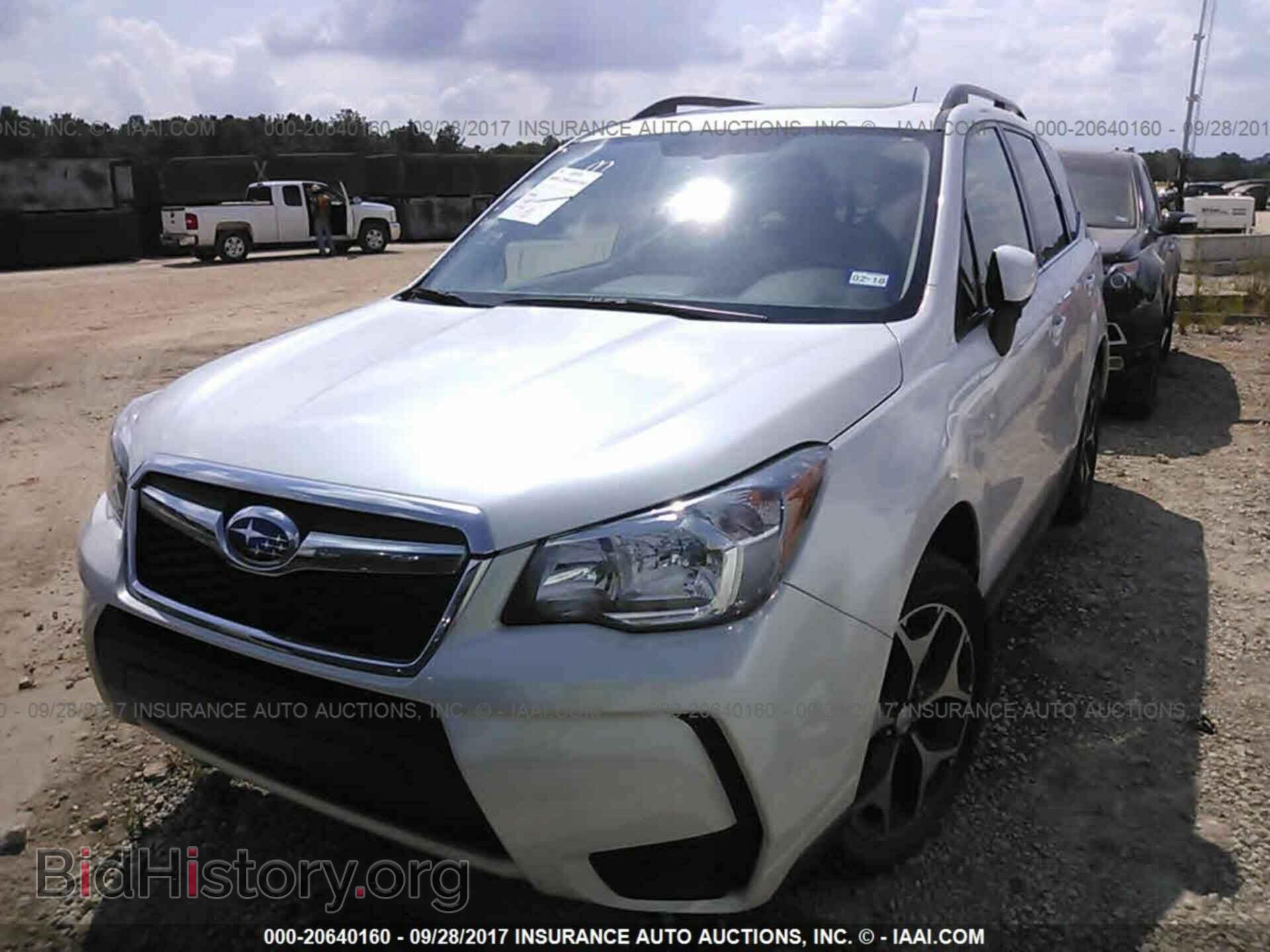 2014 Subaru Forester - VIN: JF2SJGDC0EH539246 - Фото 2