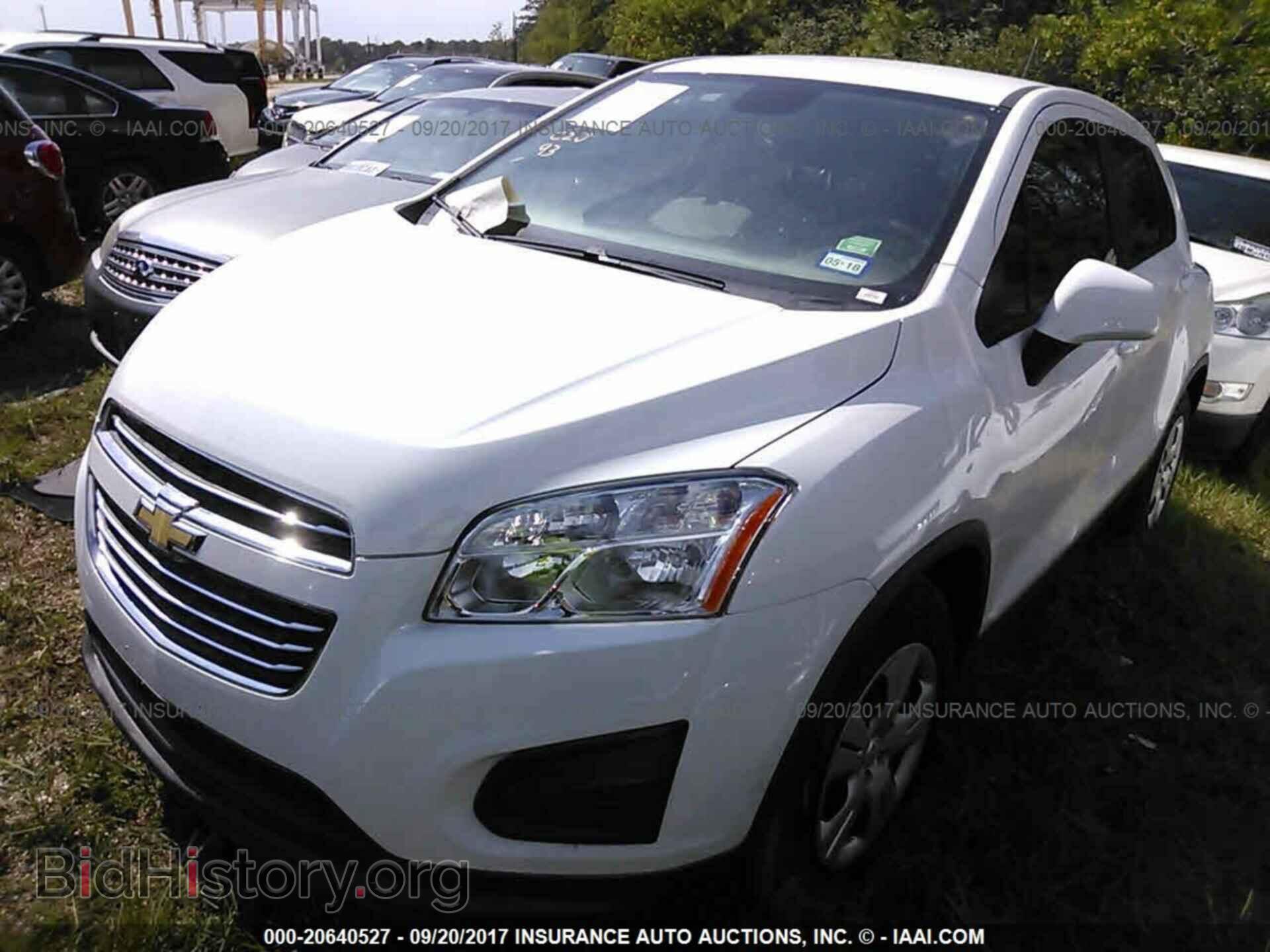 2016 Chevrolet Trax - VIN: 3GNCJKSB6GL137713 - Фото 2