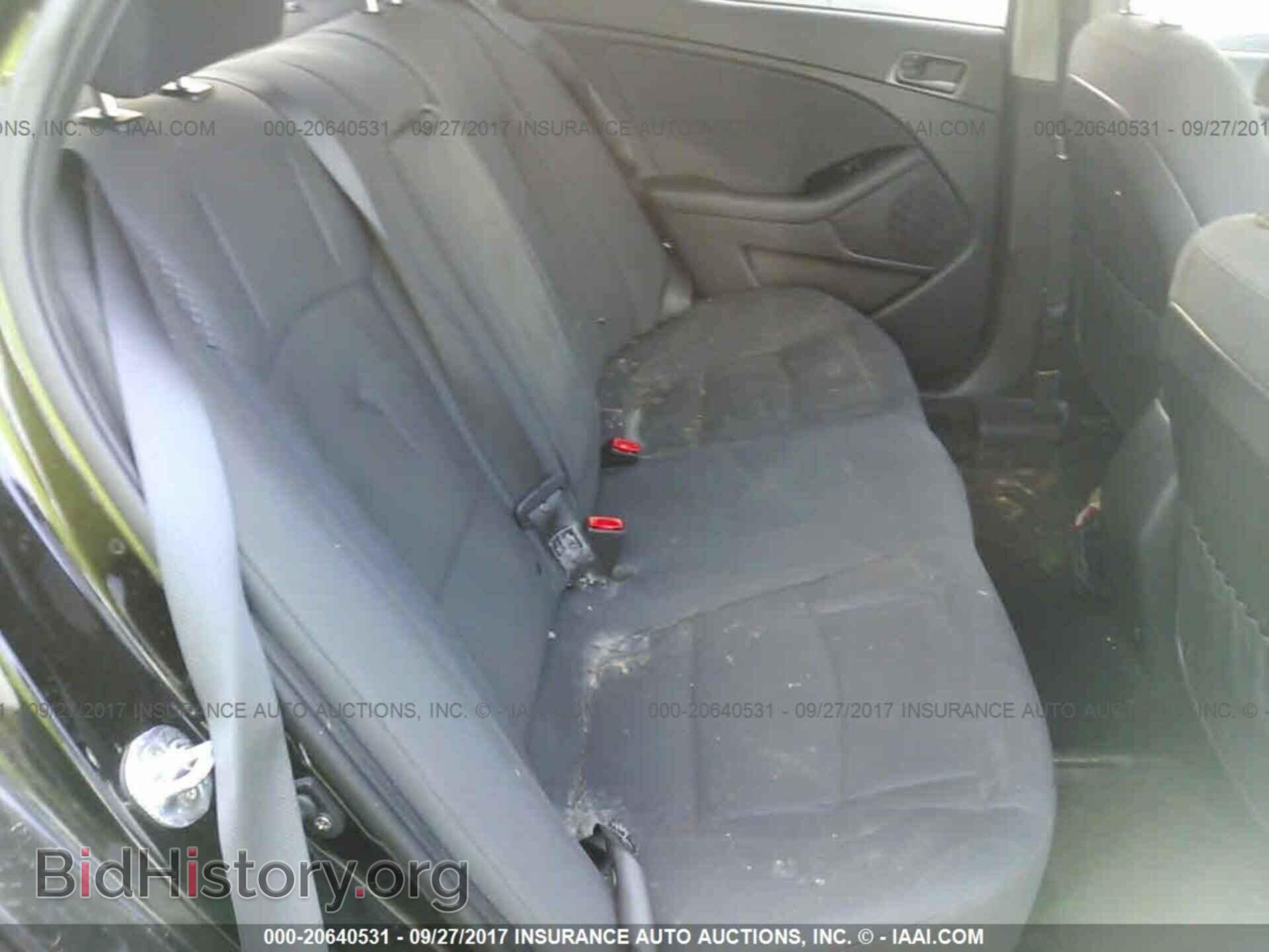 2015 Kia Optima - VIN: KNAGM4A73F5651072 - Photo 8